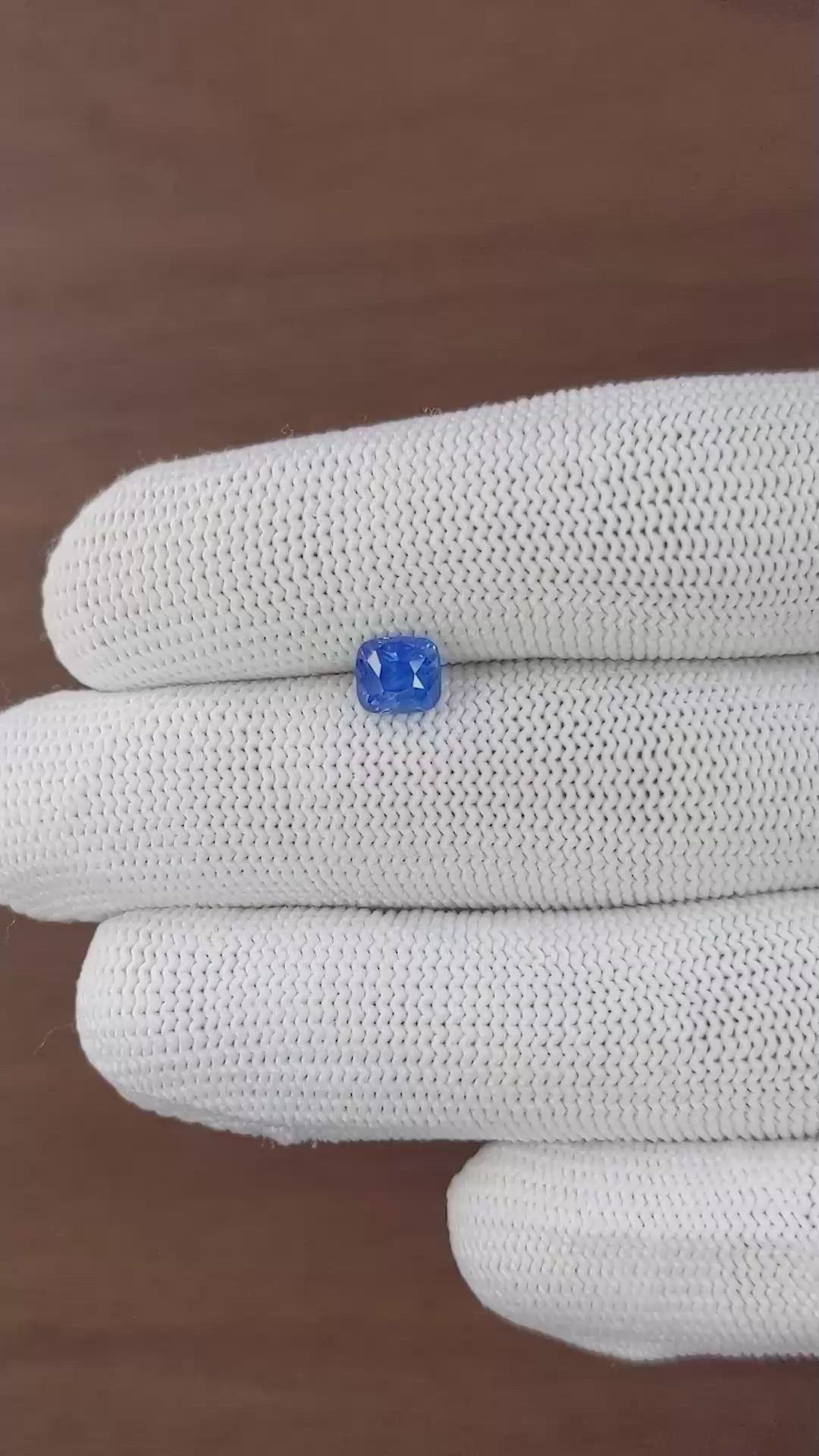 1.50 Ct. Purplish Blue Sapphire from Ceylon (Sri Lanka) Size Video