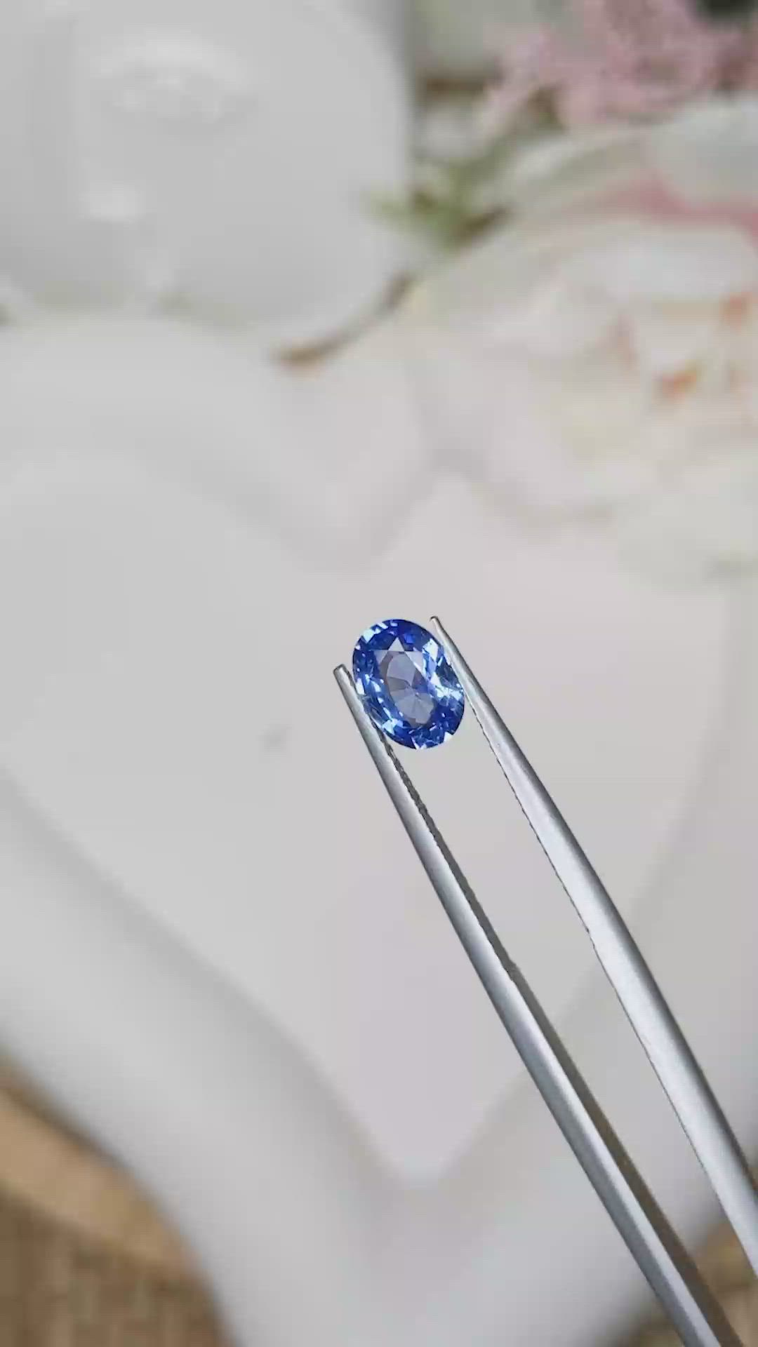 1.17 Ct. Blue Sapphire from Ceylon (Sri Lanka) Size Video