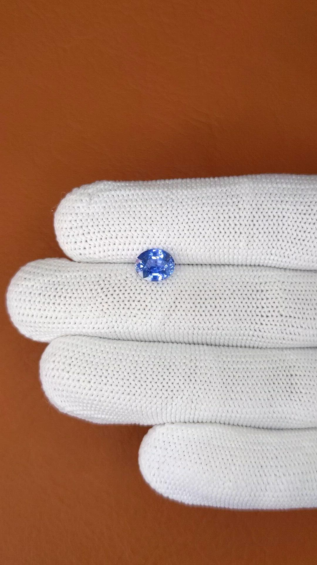 1.45 Ct. Blue Sapphire from Ceylon (Sri Lanka) Size Video