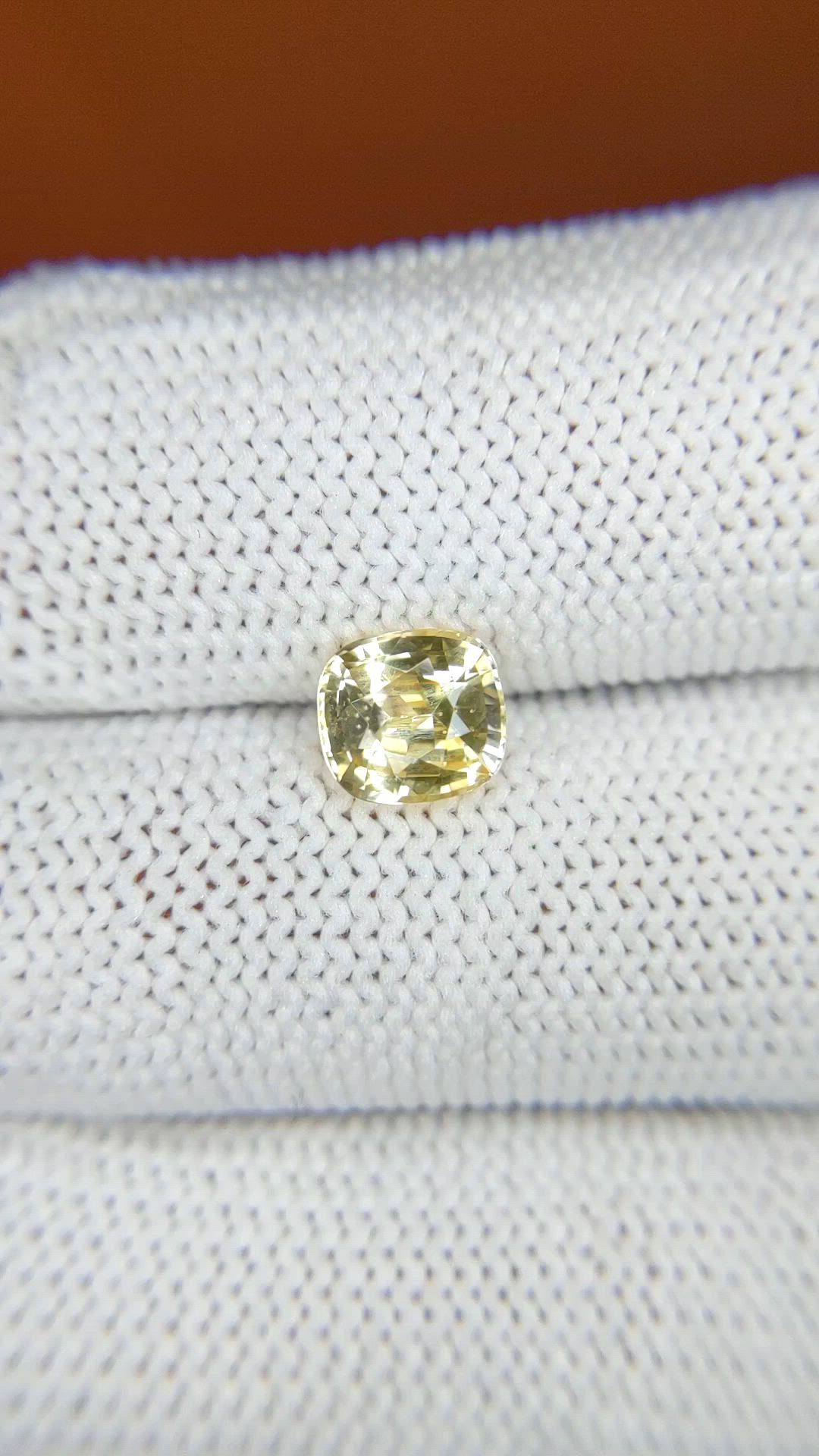 1.42 Ct. Yellow Sapphire from Ceylon (Sri Lanka) Size Video