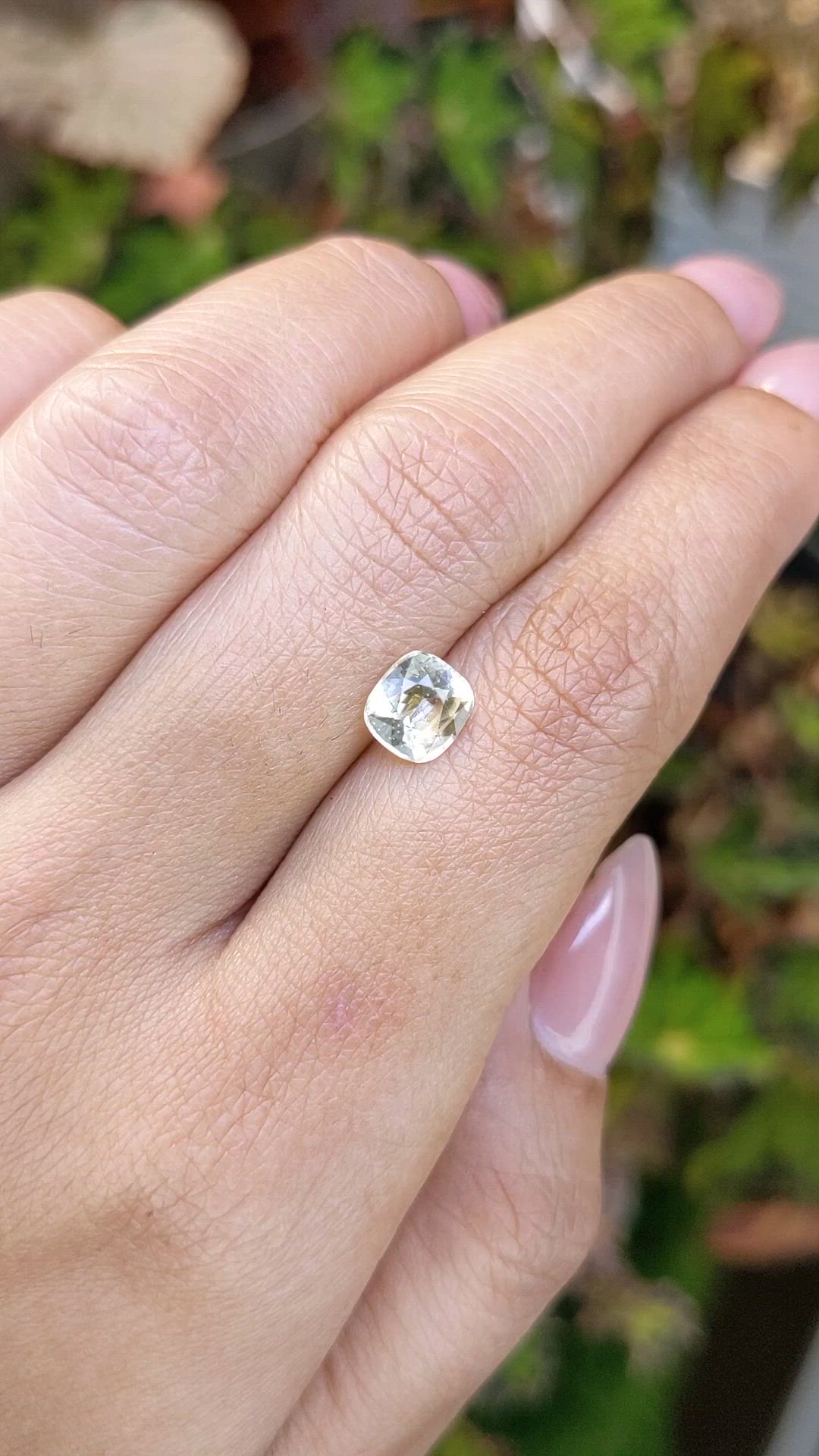 1.42 Ct. Yellow Sapphire from Ceylon (Sri Lanka) Size Video