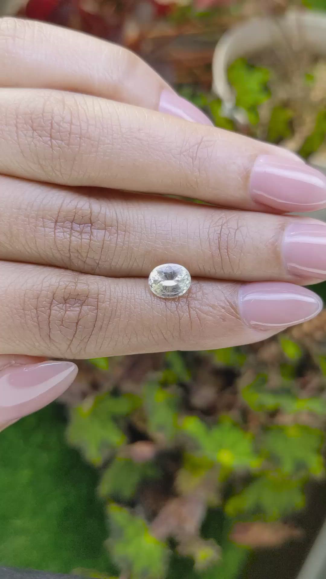 1.37 Ct. Yellow Sapphire from Ceylon (Sri Lanka) Size Video