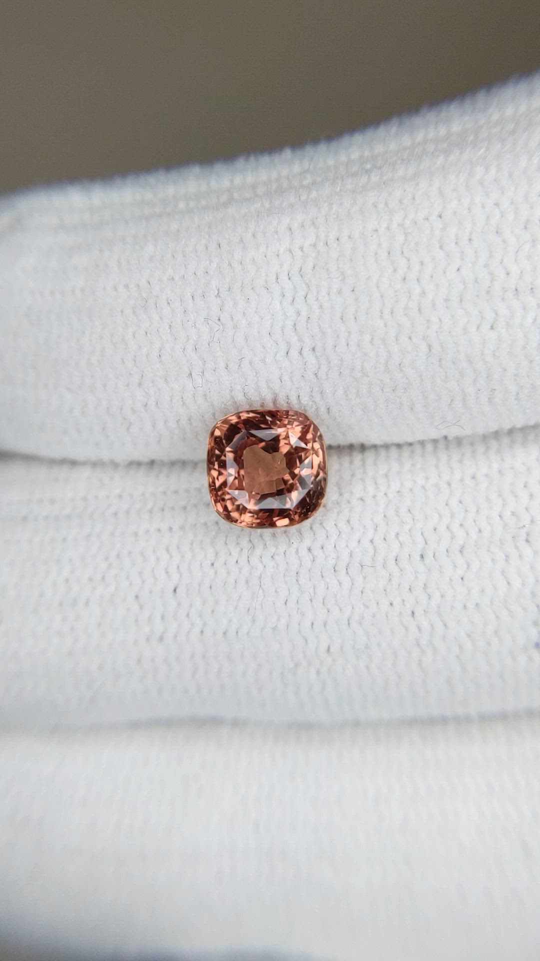 2.00 Ct. Padparadscha Sapphire from Madagascar Size Video