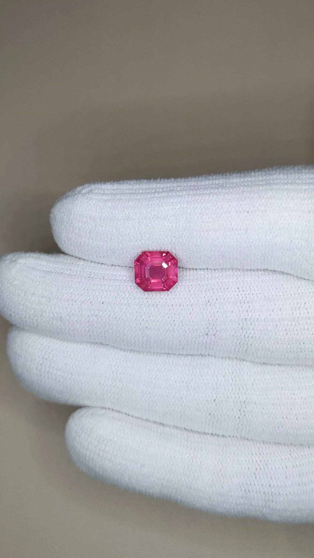 3.04 Ct. Pink Sapphire from Ceylon (Sri Lanka) Size Video
