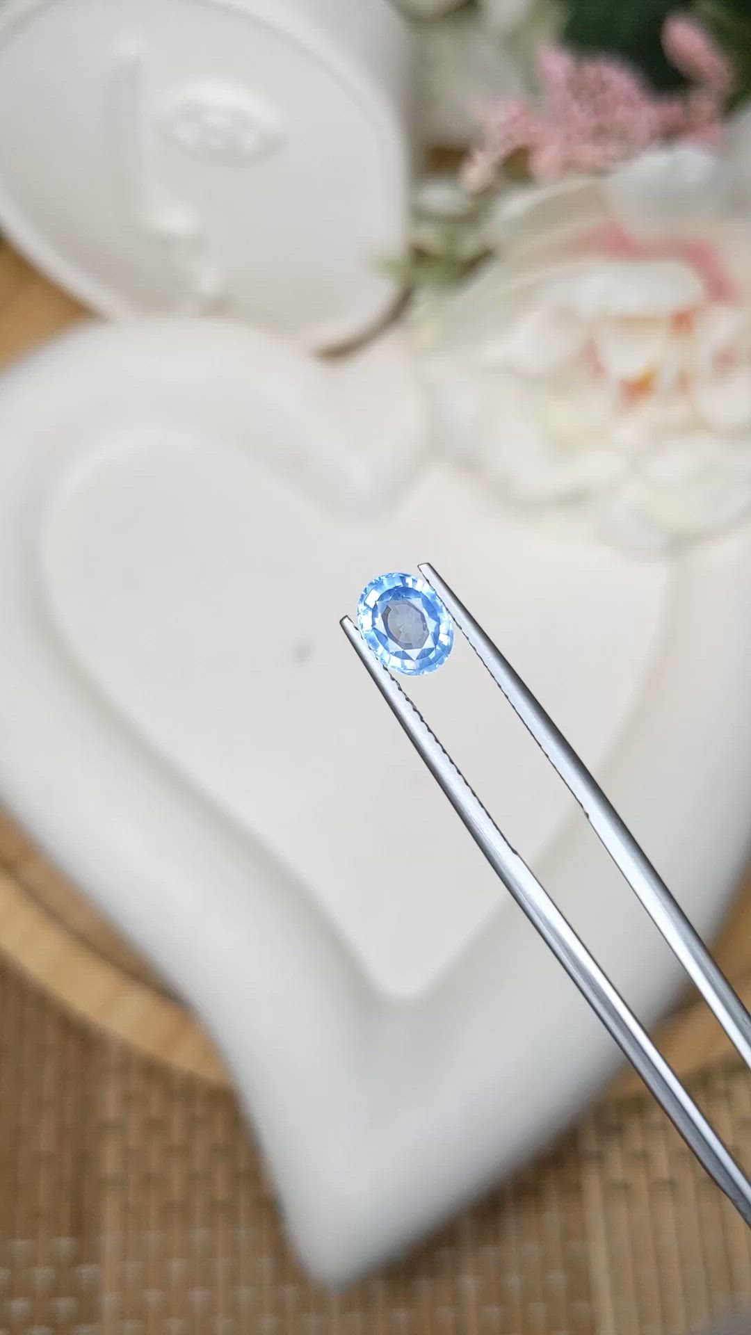 1.36 Ct. Blue Sapphire from Ceylon (Sri Lanka) Size Video