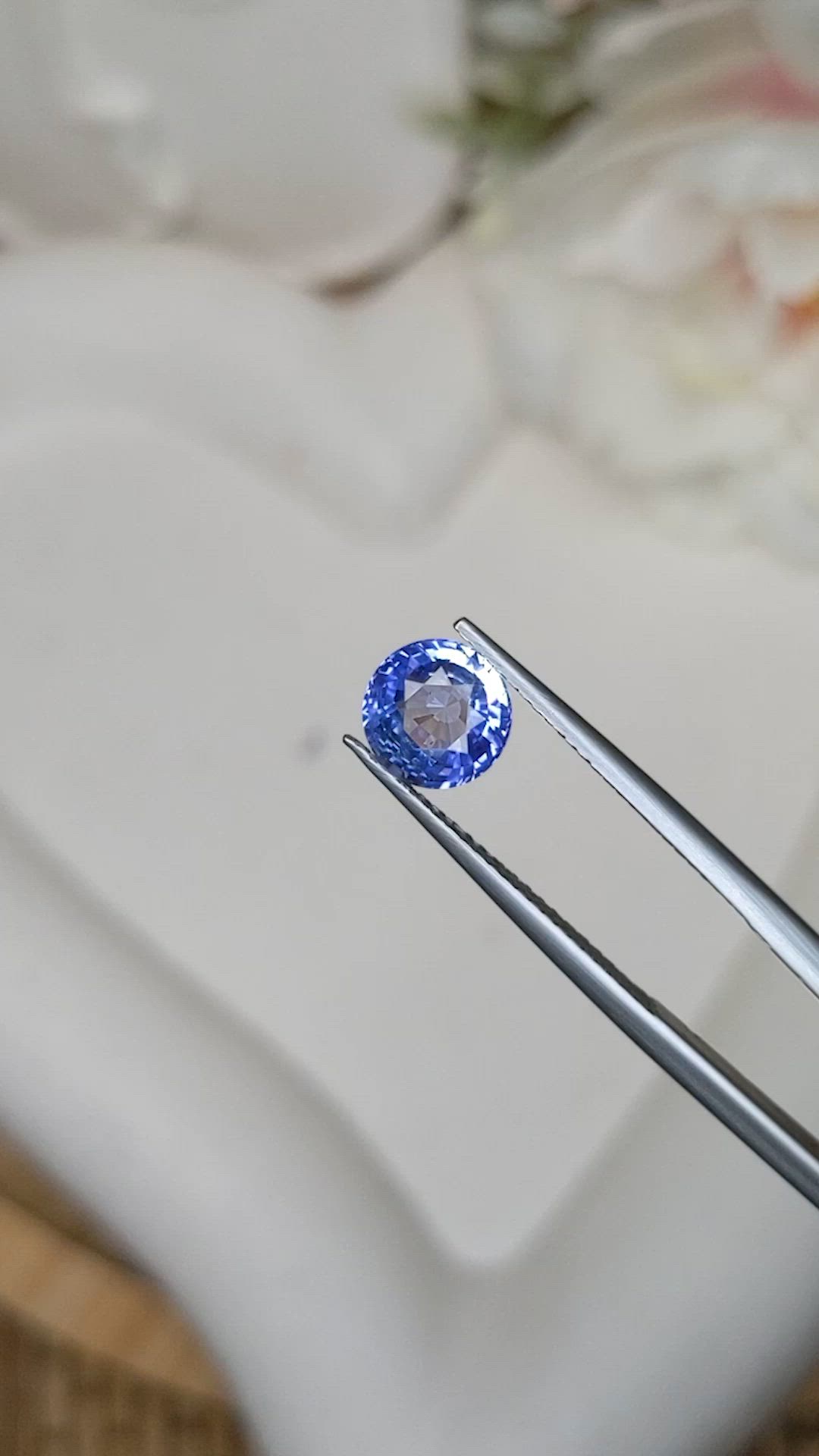 1.60 Ct. Violet Sapphire from Ceylon (Sri Lanka) Size Video