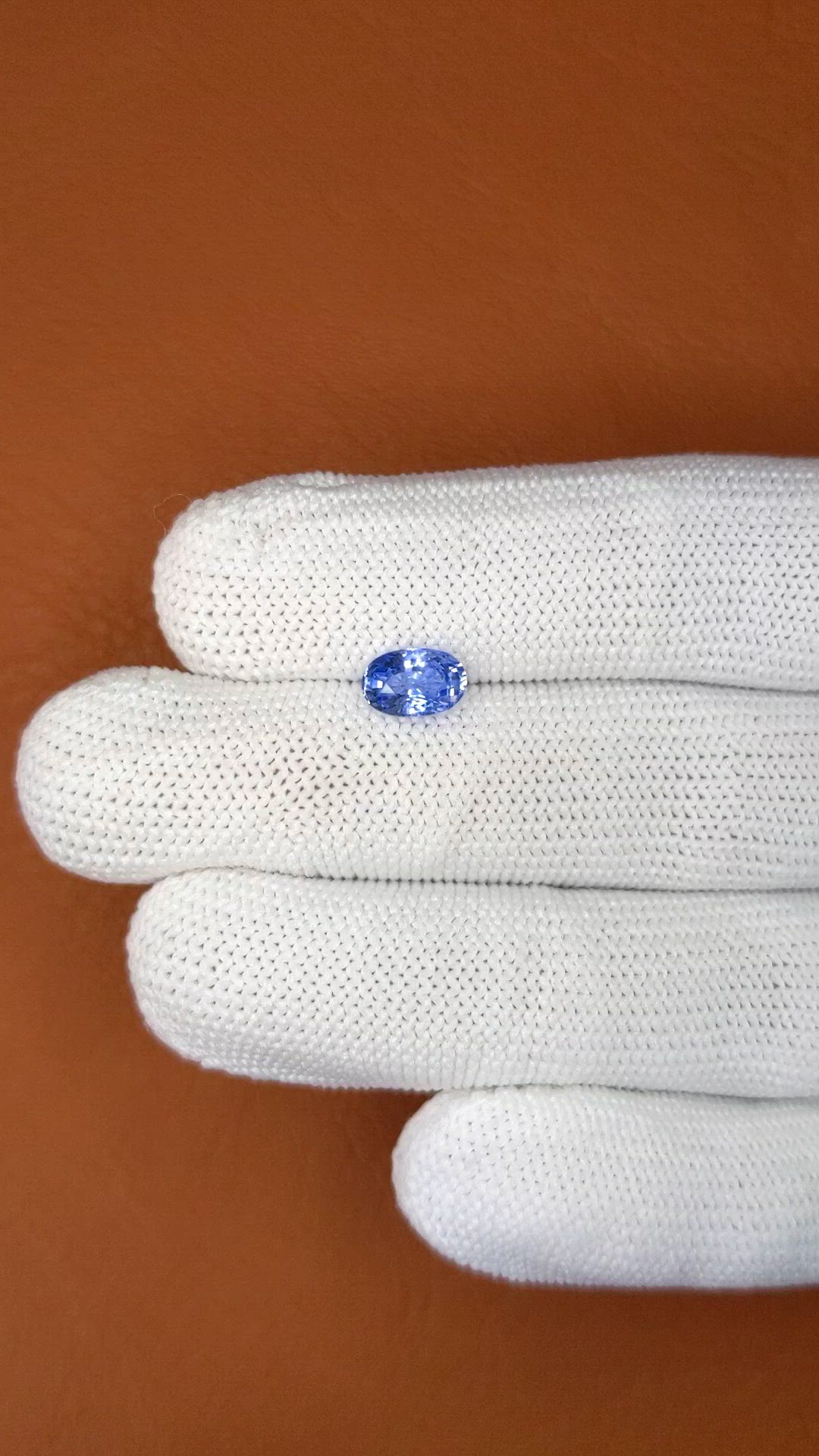 1.41 Ct. Blue Sapphire from Ceylon (Sri Lanka) Size Video