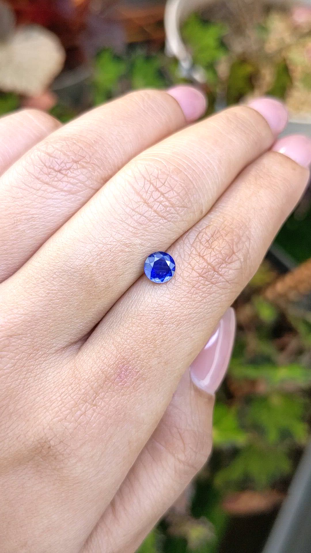 0.91 Ct. Blue Sapphire from Ceylon (Sri Lanka) Size Video