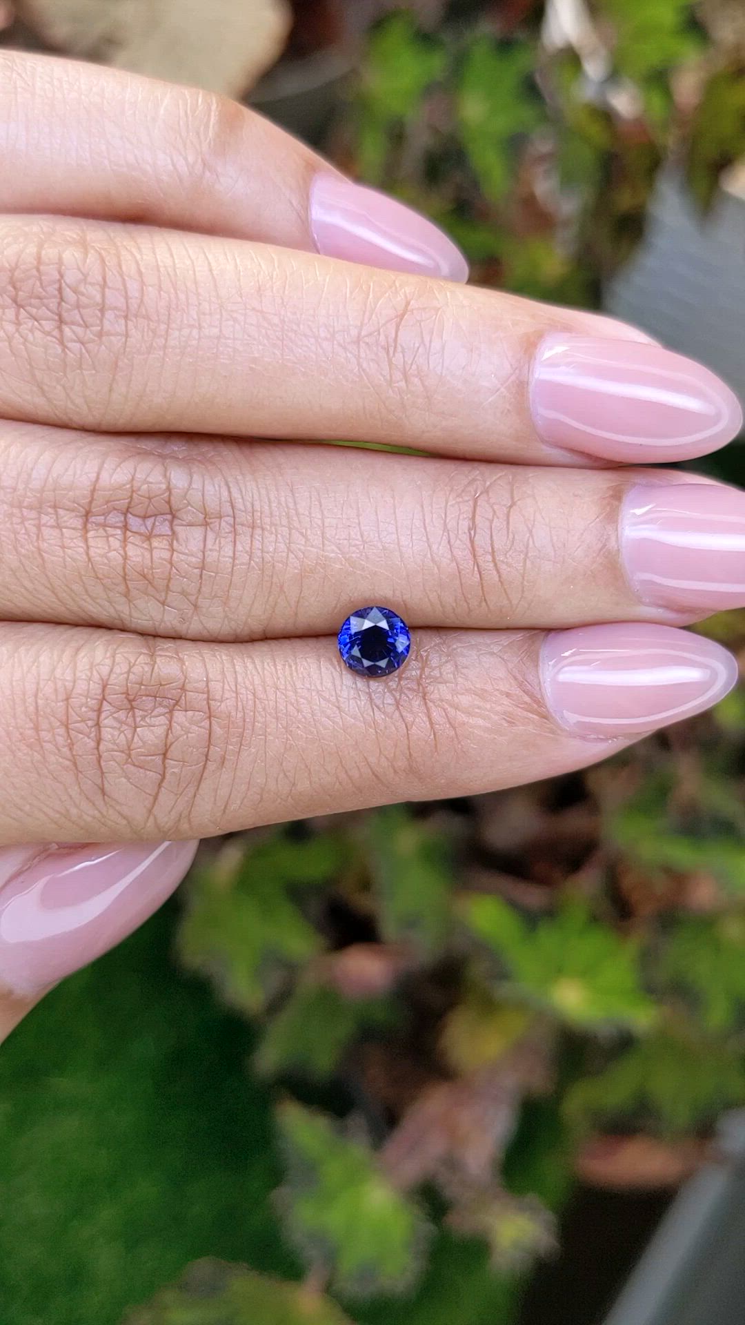 0.97 Ct. Blue Sapphire from Ceylon (Sri Lanka) Size Video