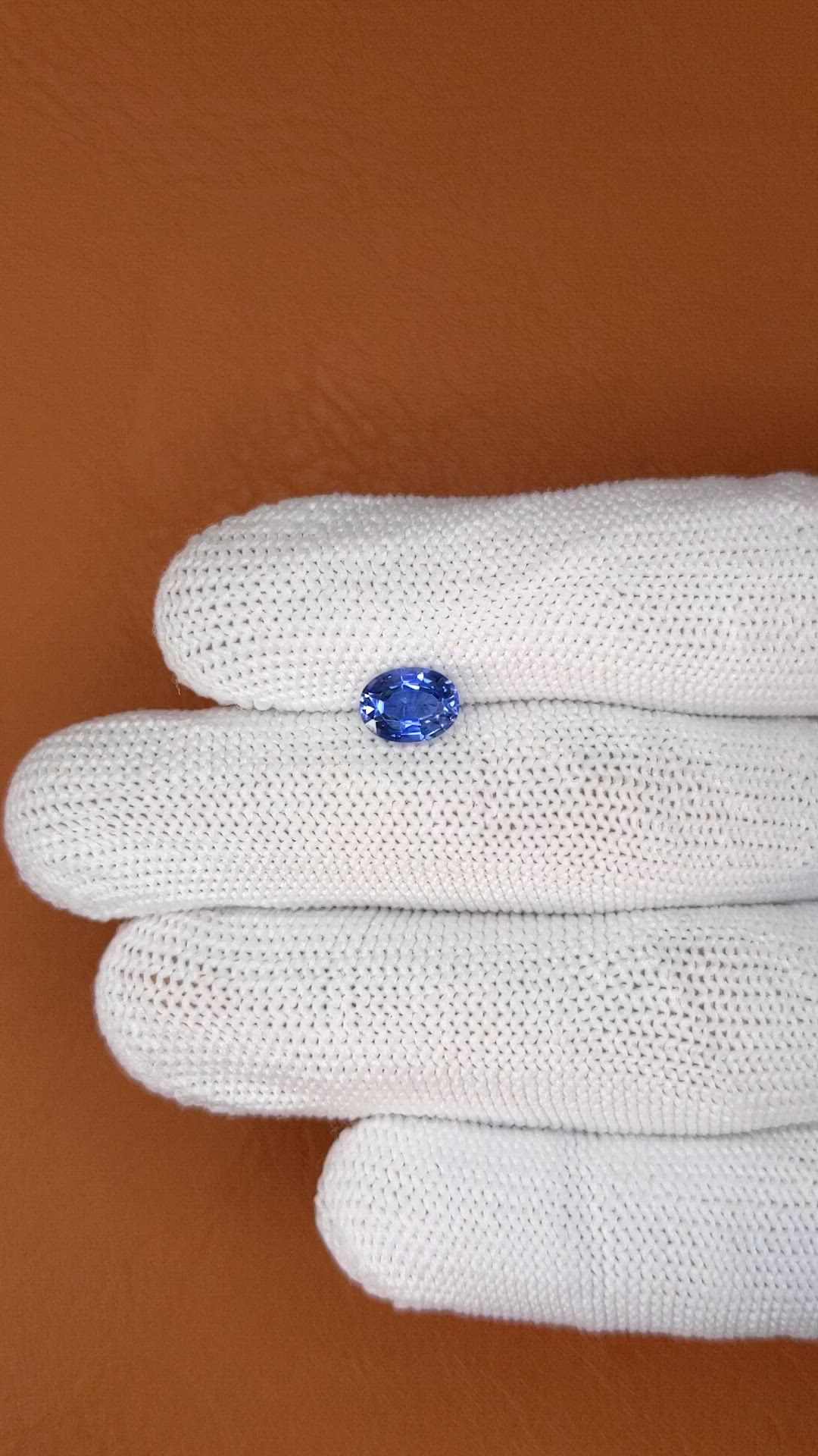 1.64 Ct. Blue Sapphire from Ceylon (Sri Lanka) Size Video