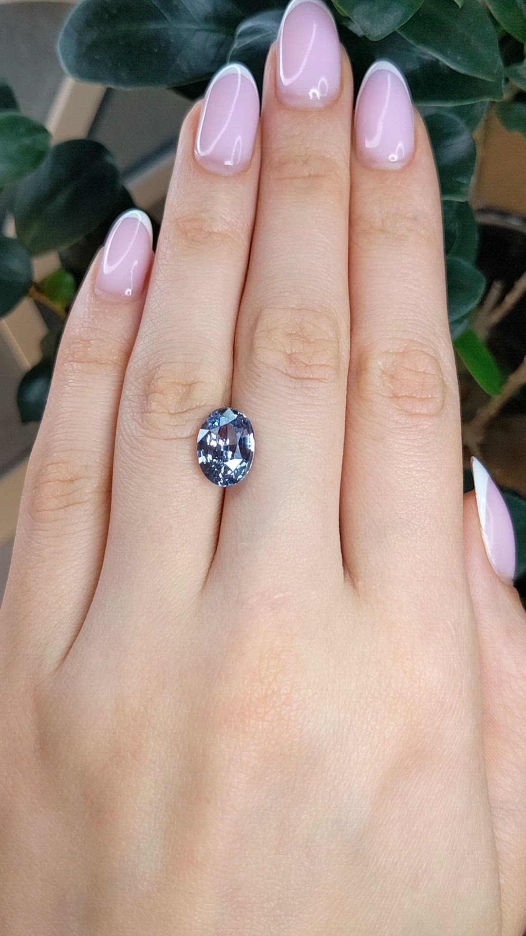 5.09 Ct. Blue Sapphire from Ceylon (Sri Lanka) Size Video