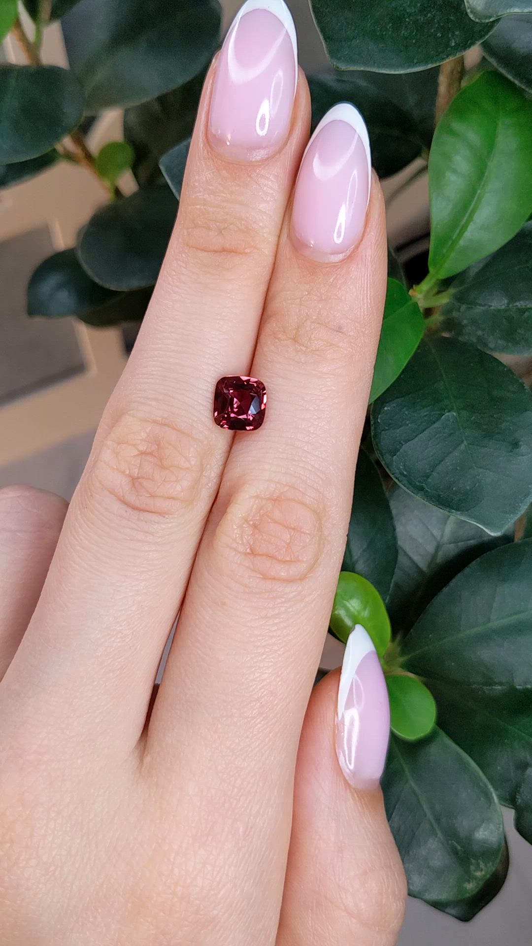 1.89 Ct. Reddish Pink Sapphire from Ceylon (Sri Lanka) Size Video