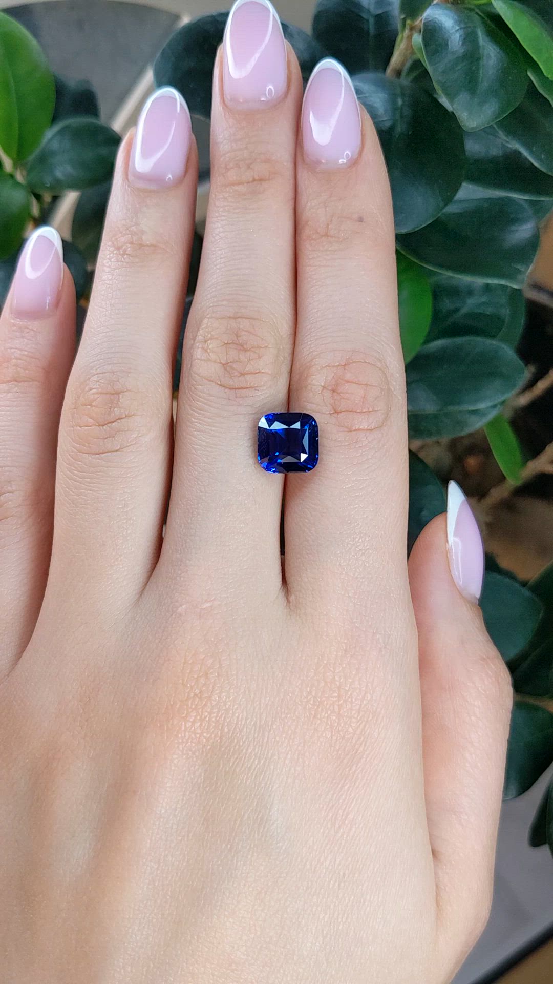 6.07 Ct. Blue Sapphire from Ceylon (Sri Lanka) Size Video