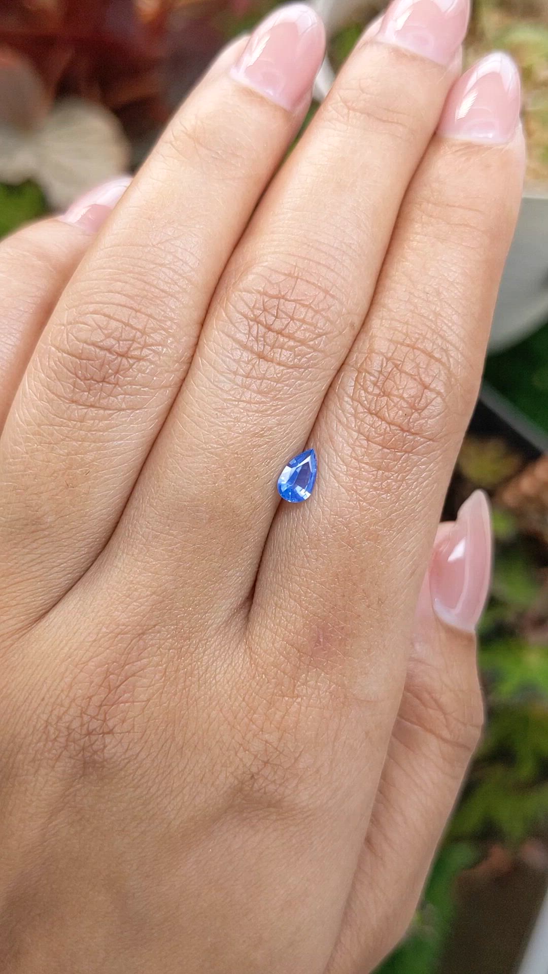0.42 Ct. Blue Sapphire from Ceylon (Sri Lanka) Size Video