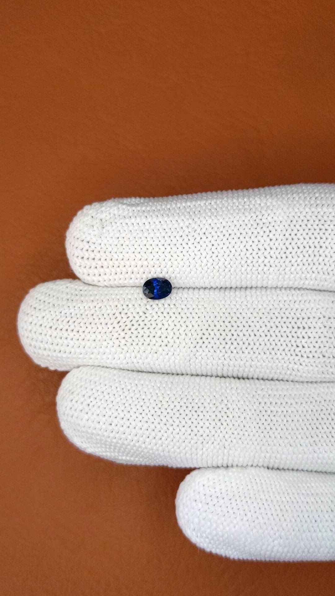 0.47 Ct. Blue Sapphire from Ceylon (Sri Lanka) Size Video