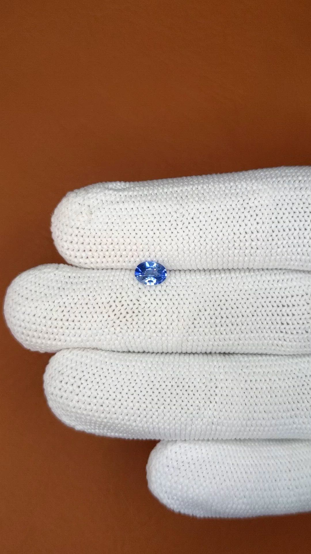 0.50 Ct. Blue Sapphire from Ceylon (Sri Lanka) Size Video