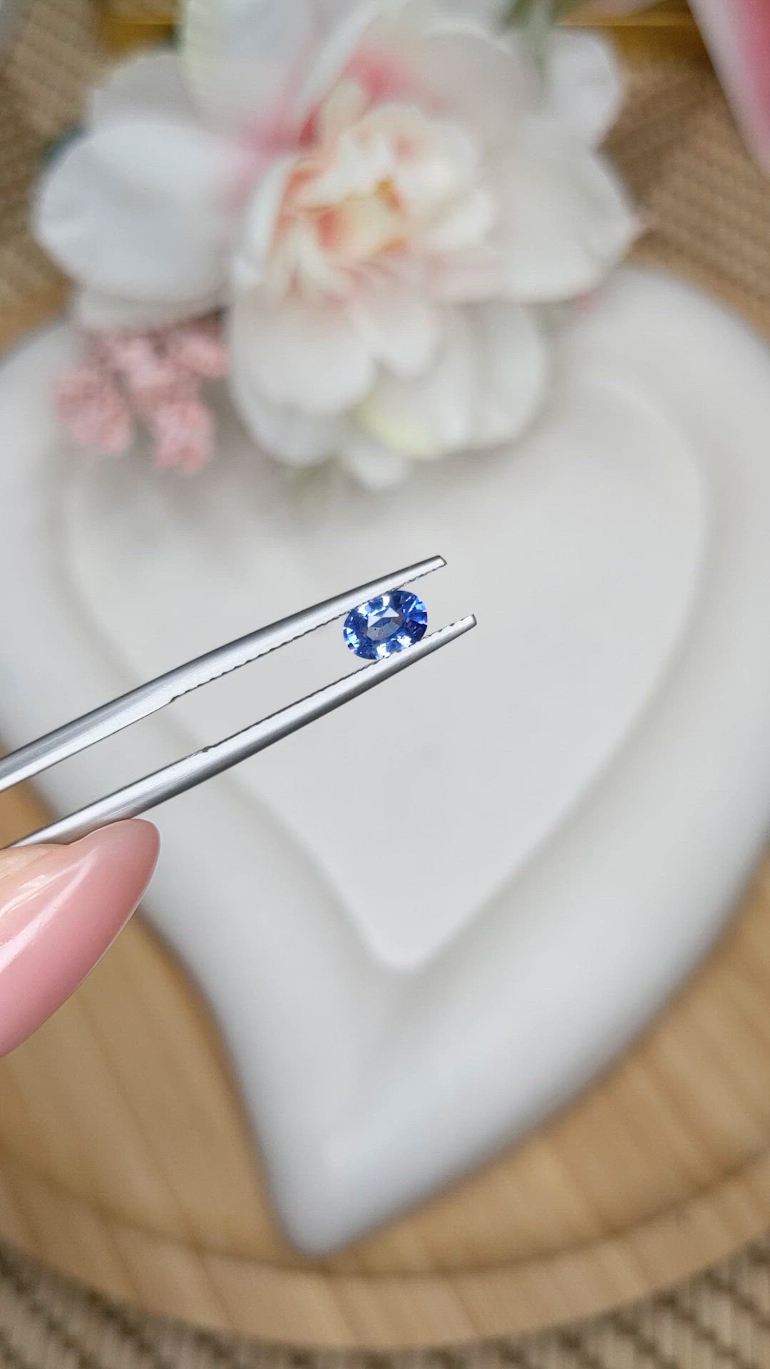 0.50 Ct. Blue Sapphire from Ceylon (Sri Lanka) Size Video