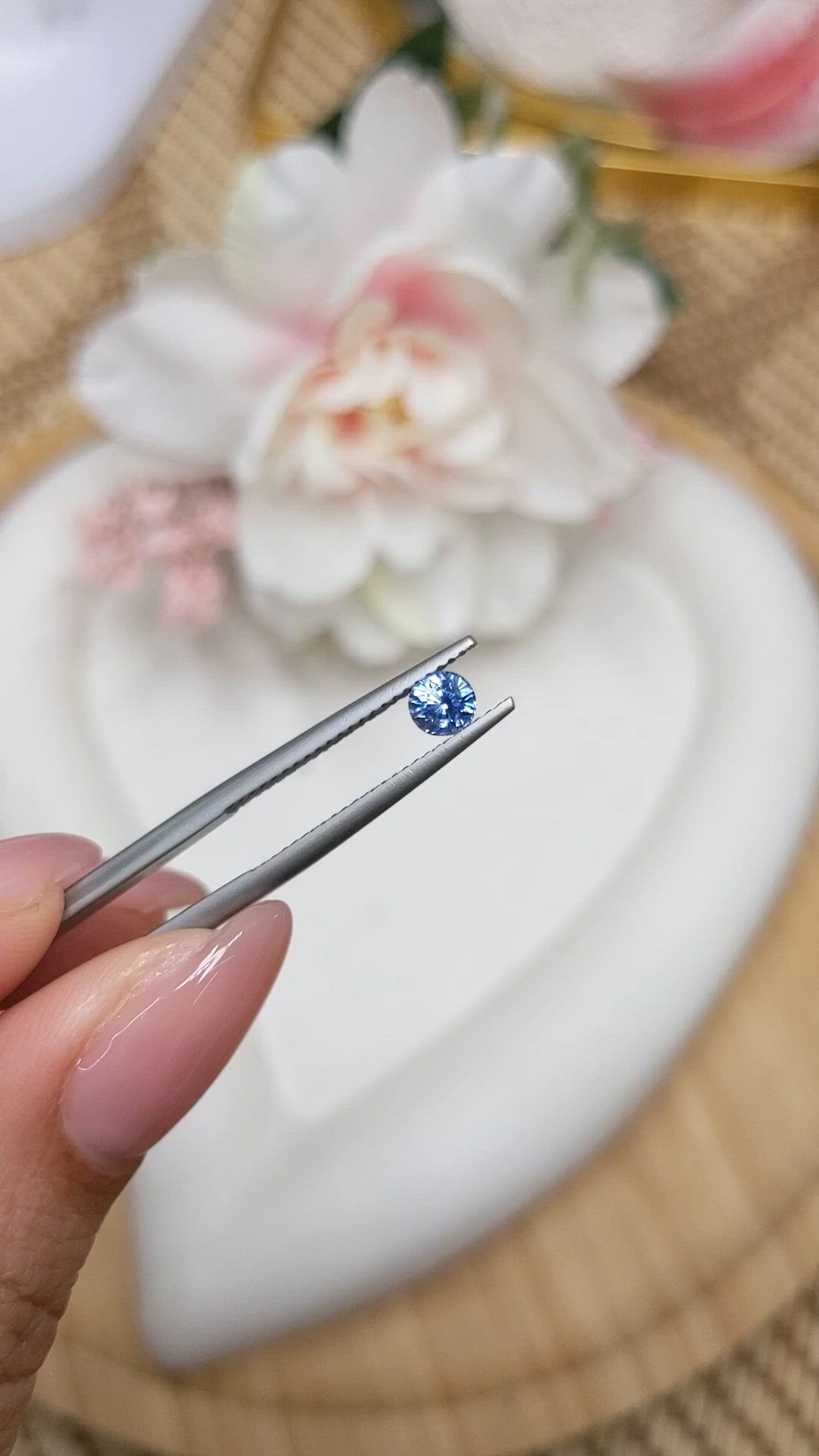 0.45 Ct. Blue Sapphire from Ceylon (Sri Lanka) Size Video