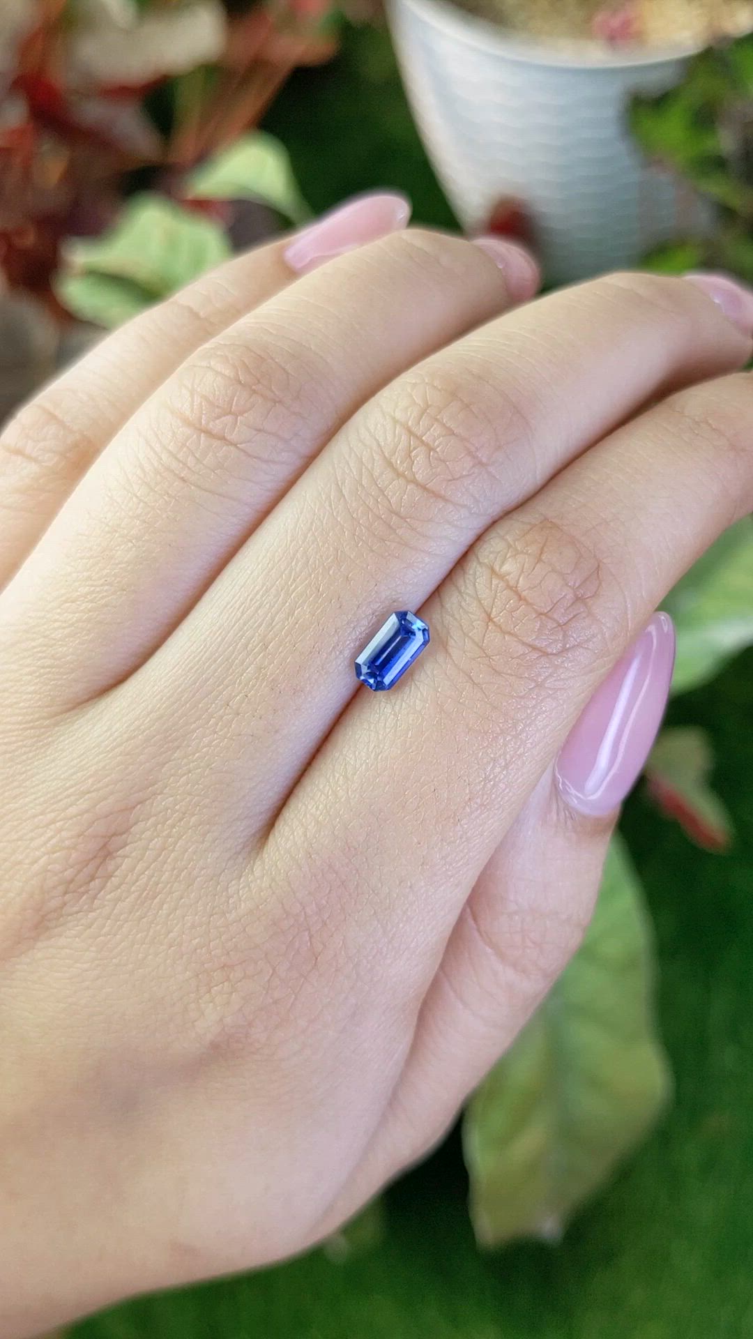 1.14 Ct. Blue Sapphire from Ceylon (Sri Lanka) Size Video
