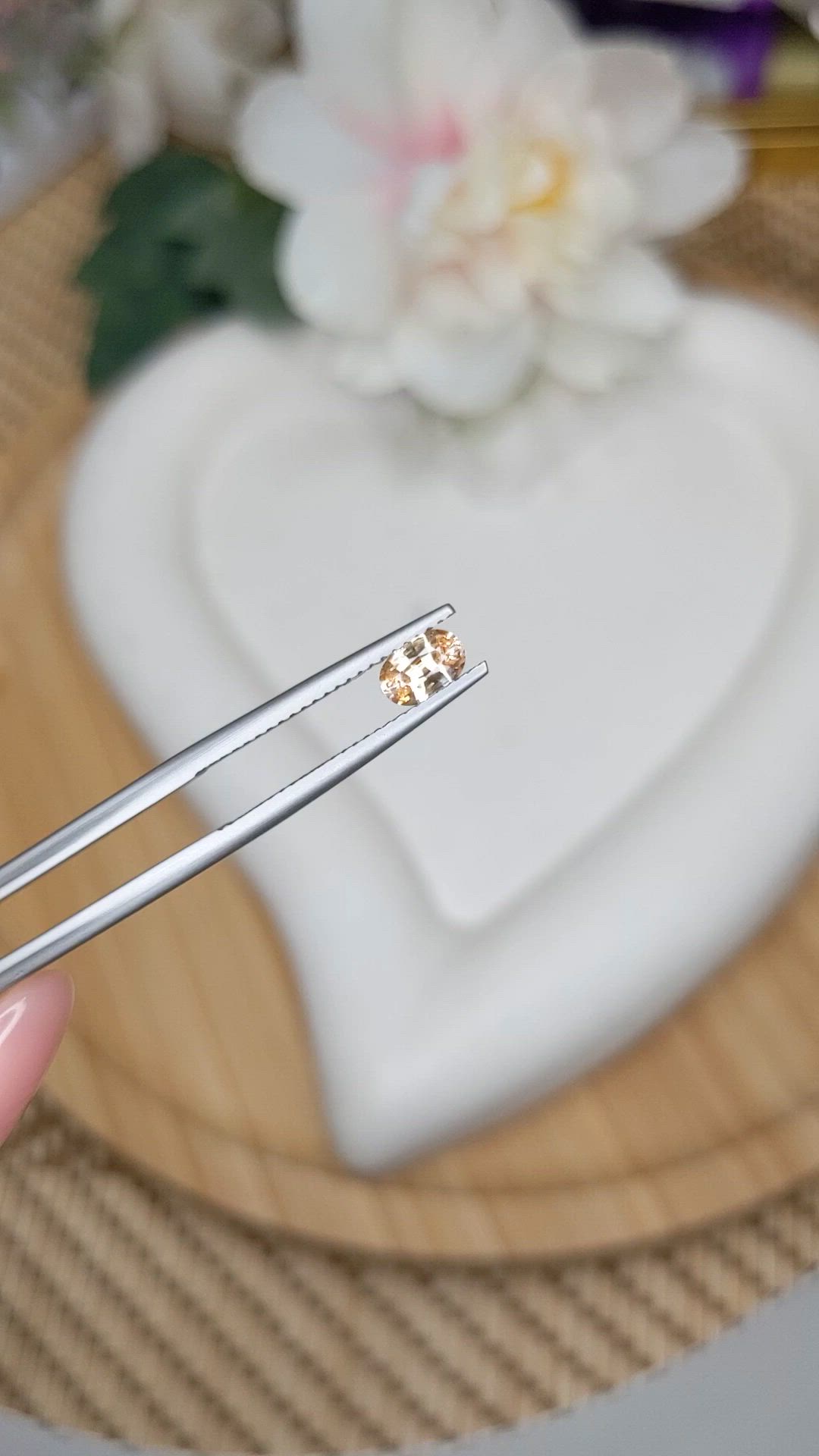 0.50 Ct. Peach Sapphire from Ceylon (Sri Lanka) Size Video