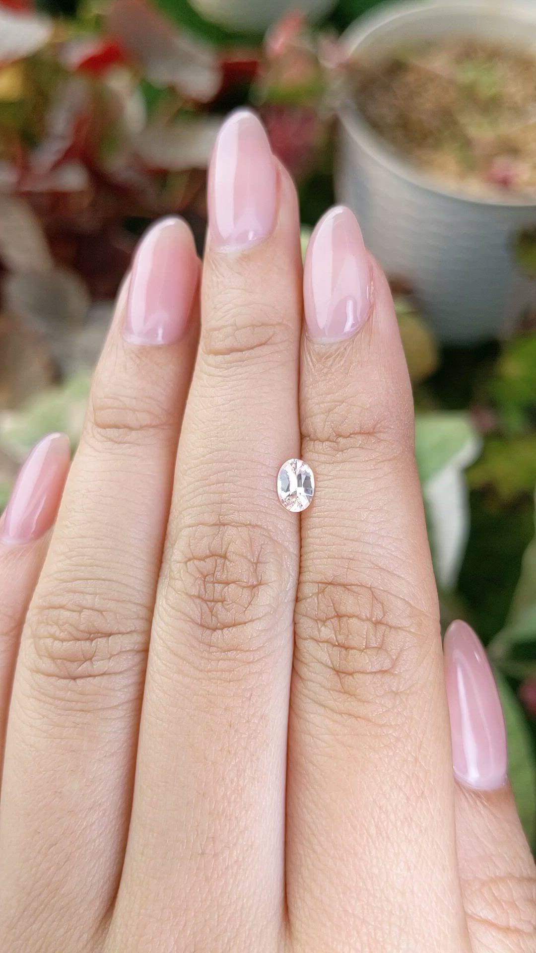 0.47 Ct. Padparadscha Sapphire from Ceylon (Sri Lanka) Size Video