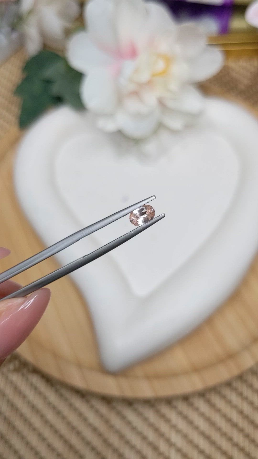 0.47 Ct. Padparadscha Sapphire from Ceylon (Sri Lanka) Size Video