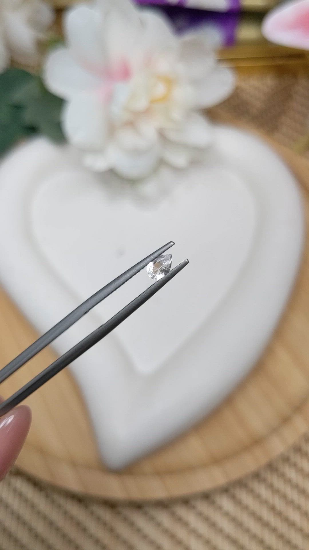0.33 Ct. White Sapphire from Ceylon (Sri Lanka) Size Video