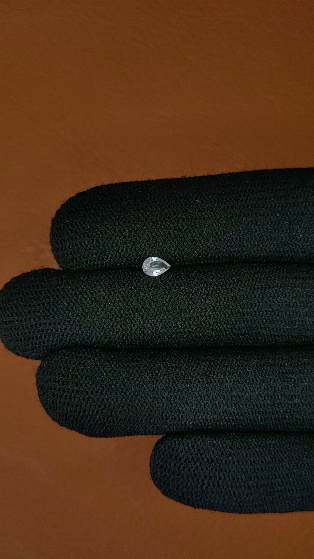 0.33 Ct. White Sapphire from Ceylon (Sri Lanka) Size Video