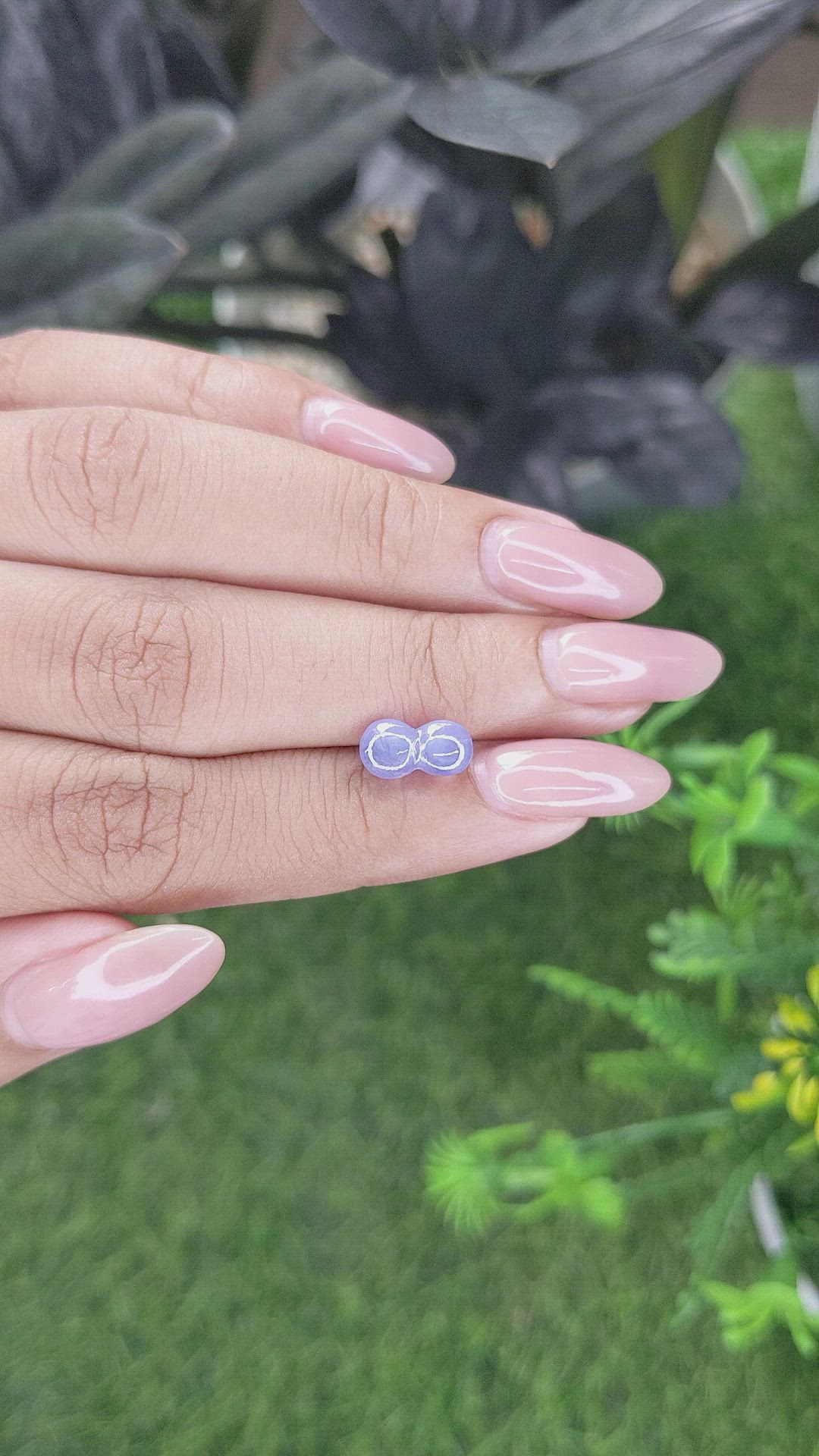 2.83 Ct. Purple Star Sapphire from Ceylon (Sri Lanka) Size Video