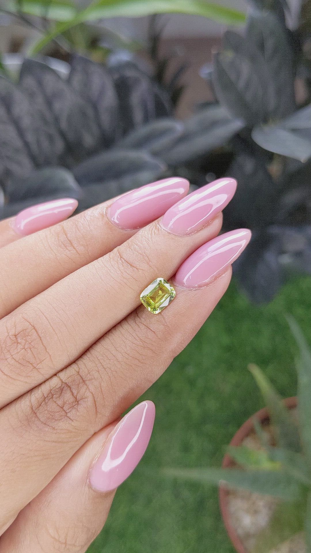 1.07 Ct. Greenish Yellow Sapphire from Madagascar Size Video