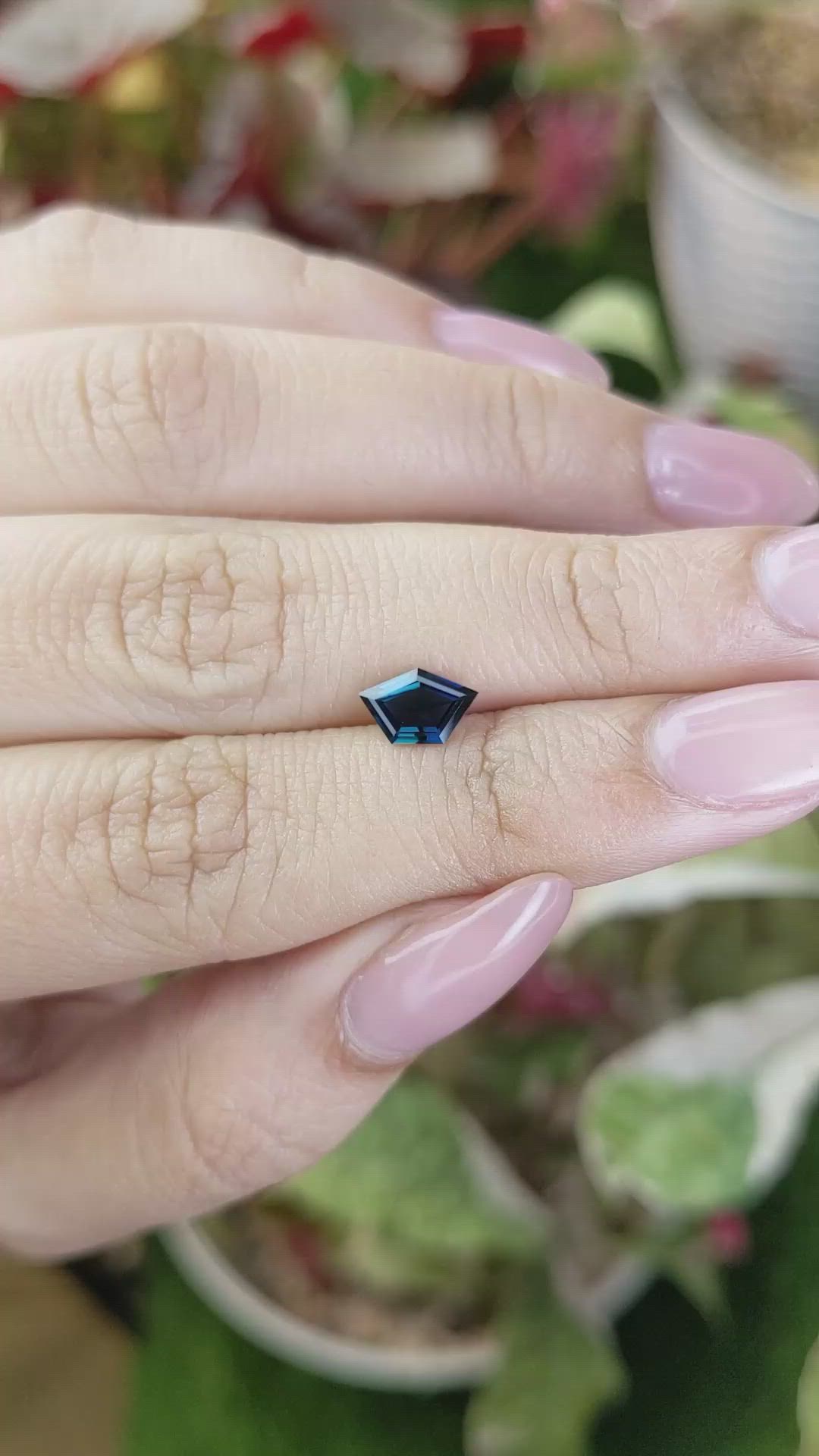 0.75 Ct. Greenish Blue Sapphire from Ceylon (Sri Lanka) Size Video