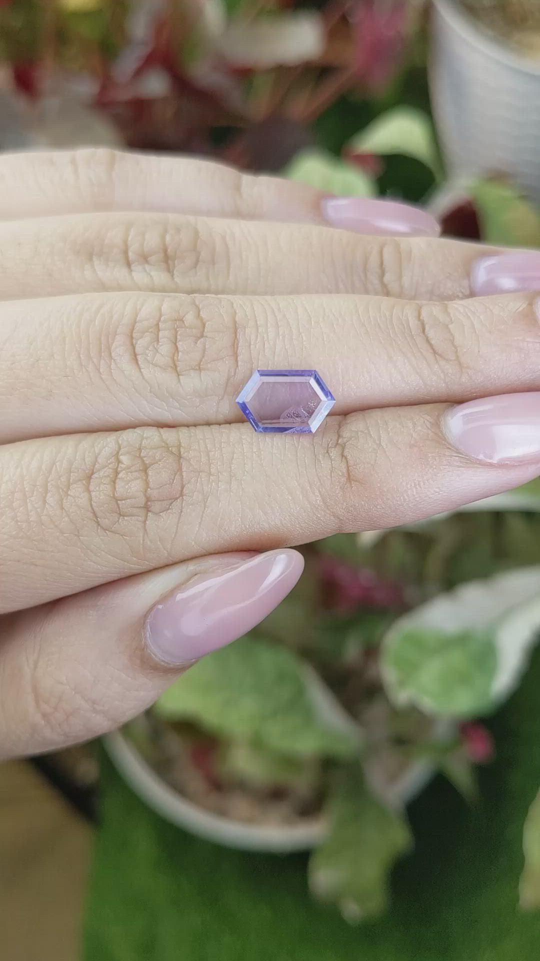 1.34 Ct. Bluish Purple Sapphire from Ceylon (Sri Lanka) Size Video
