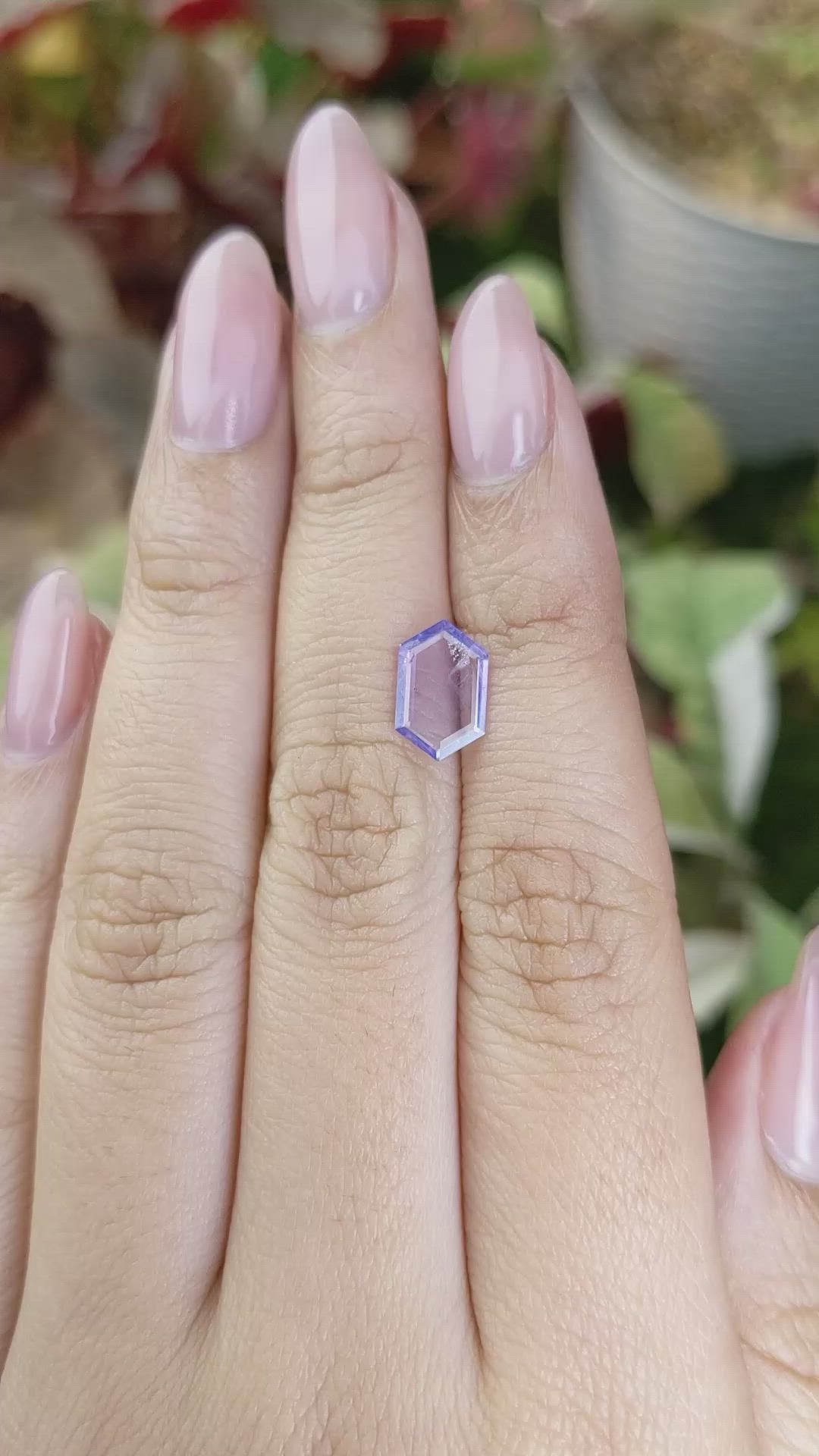 1.34 Ct. Bluish Purple Sapphire from Ceylon (Sri Lanka) Size Video