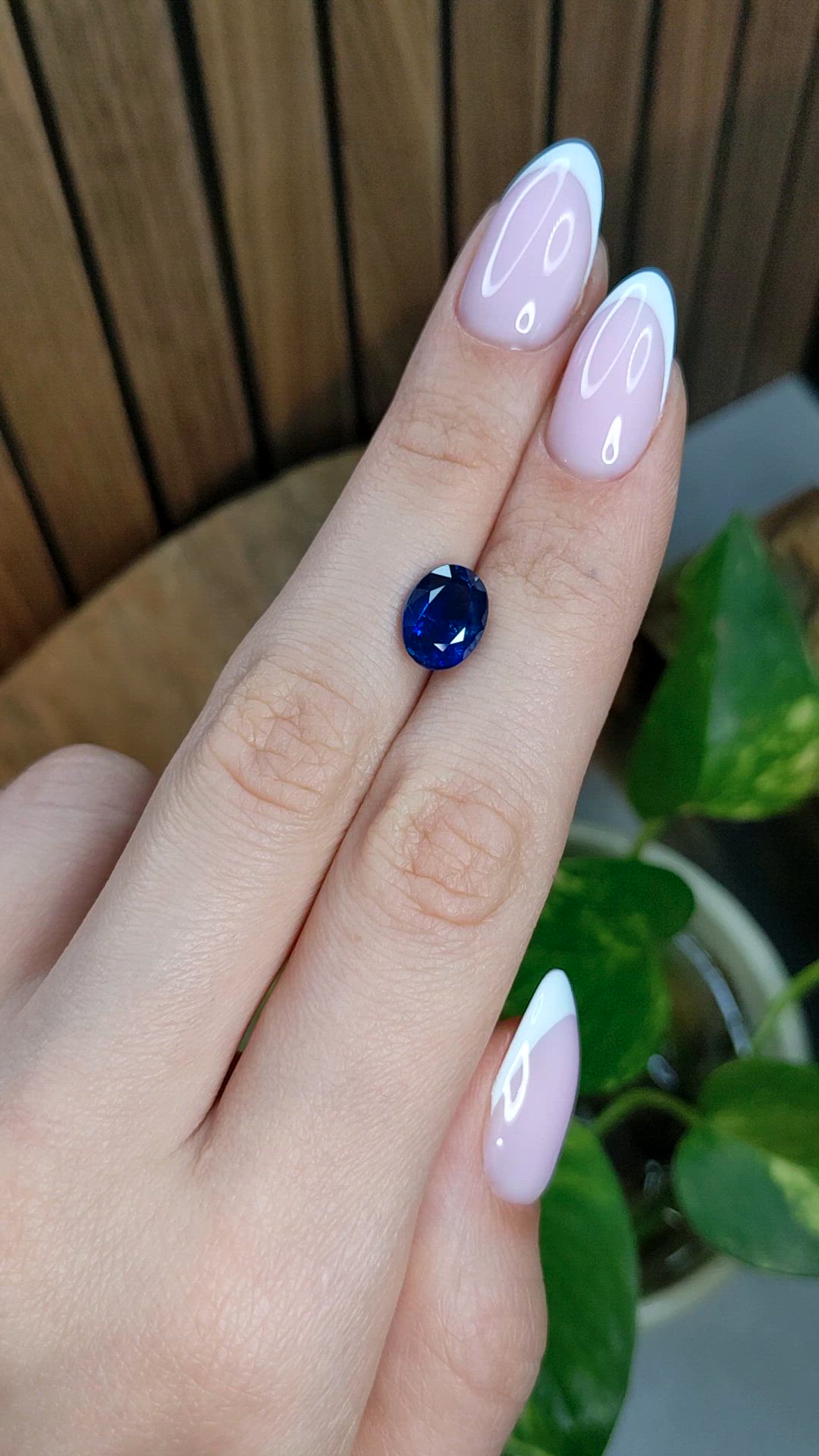 3.24 Ct. Blue Sapphire from Ceylon (Sri Lanka) Size Video