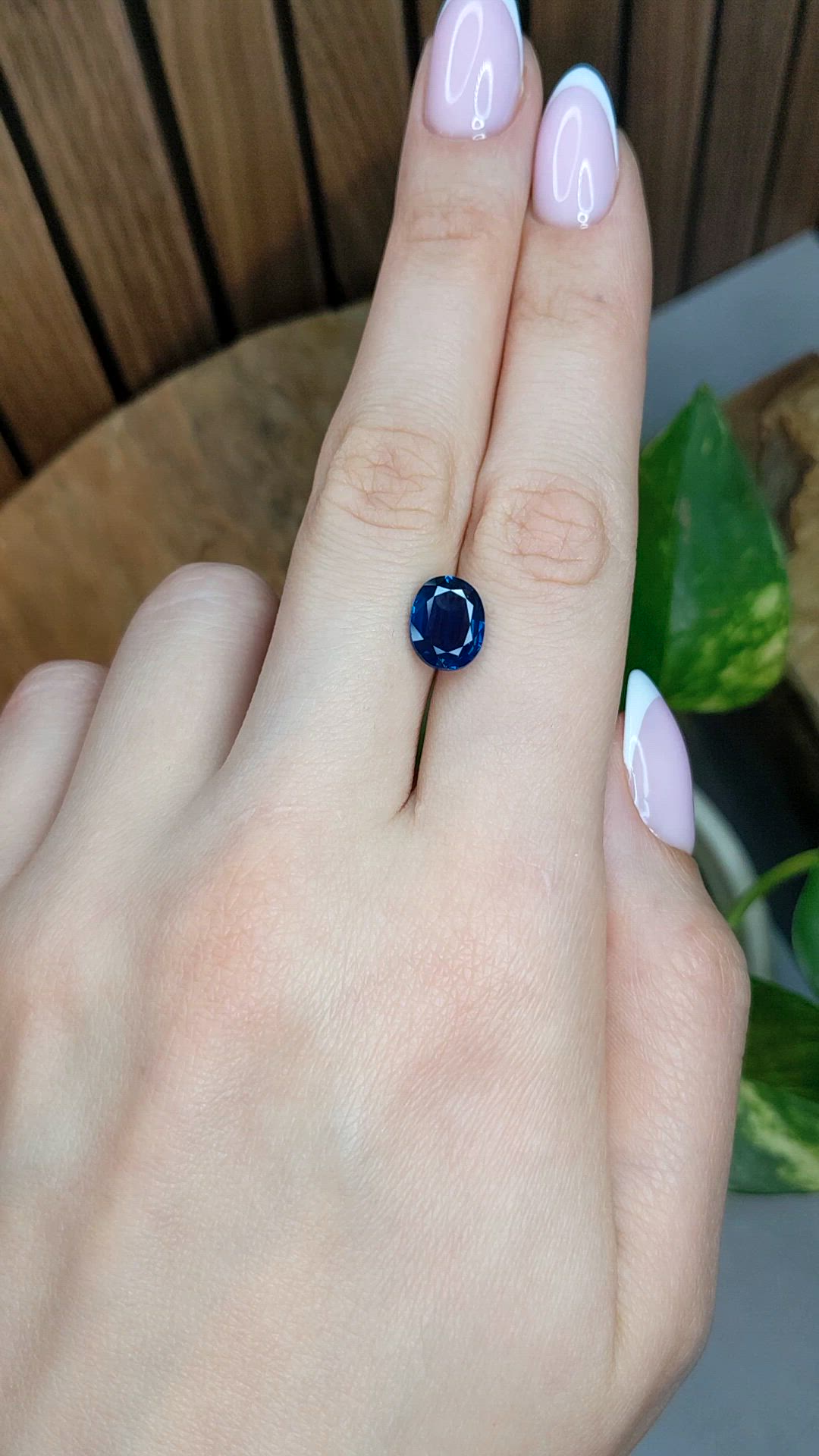 3.21 Ct. Blue Sapphire from Ceylon (Sri Lanka) Size Video