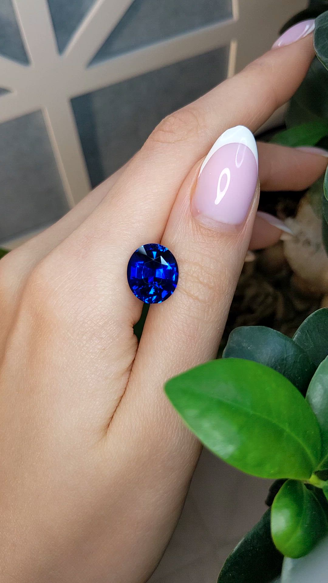 10.03 Ct. Blue Sapphire from Ceylon (Sri Lanka) Size Video
