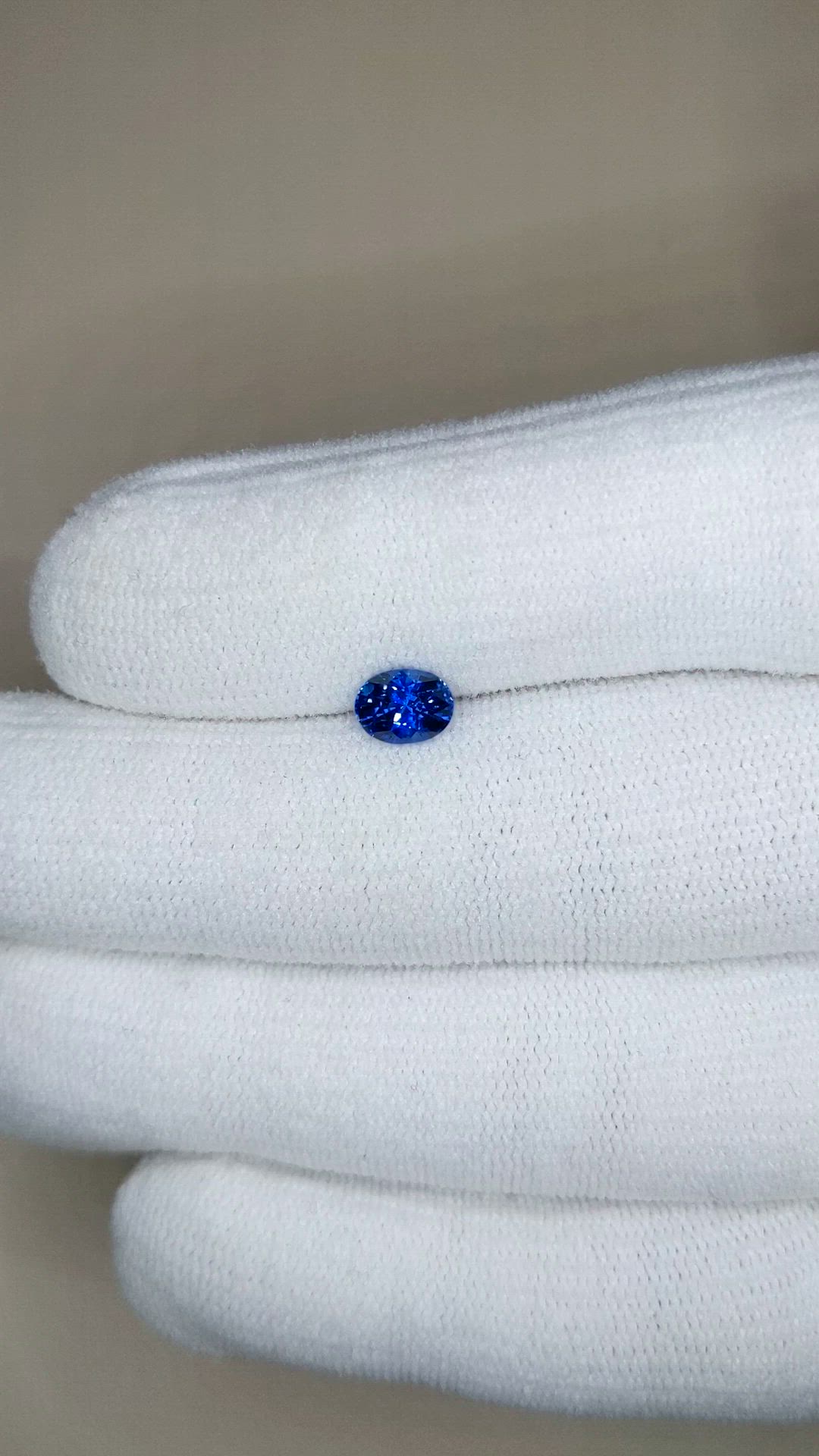 0.88 Ct. Blue Sapphire from Ceylon (Sri Lanka) Size Video