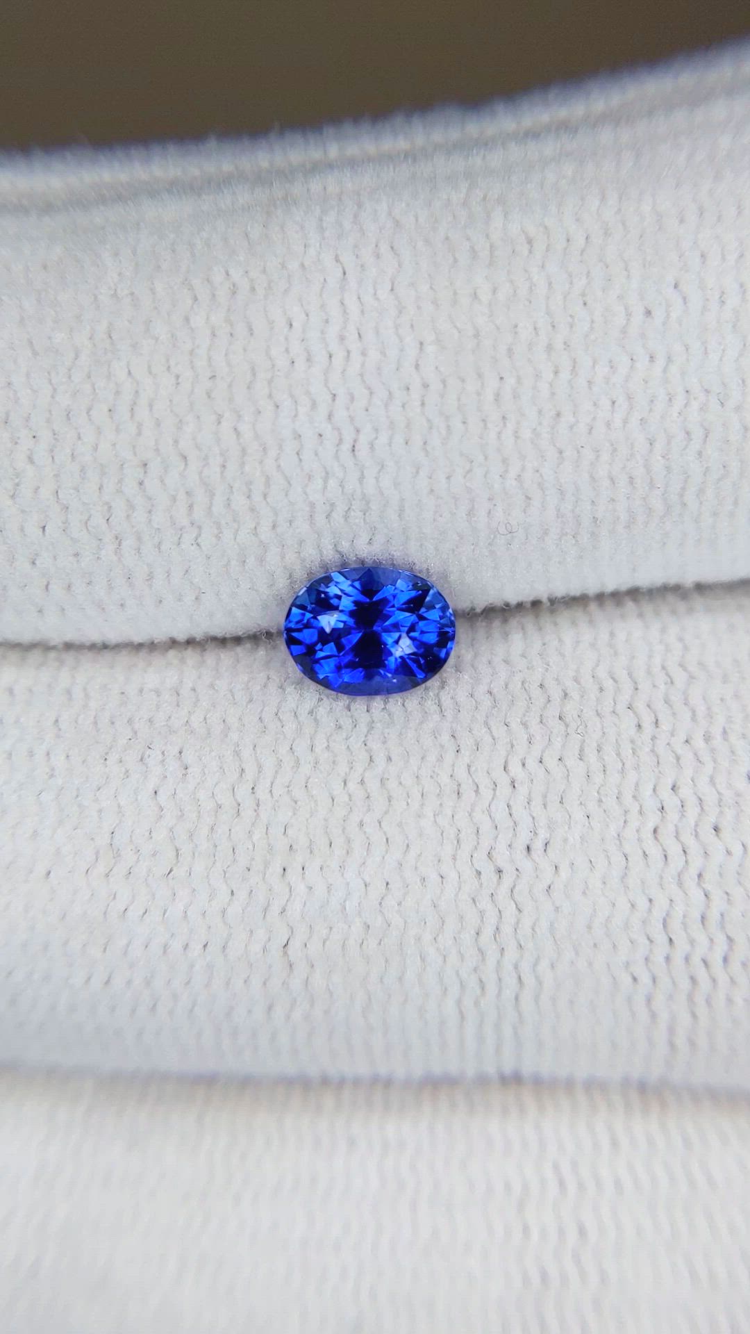 0.88 Ct. Blue Sapphire from Ceylon (Sri Lanka) Size Video