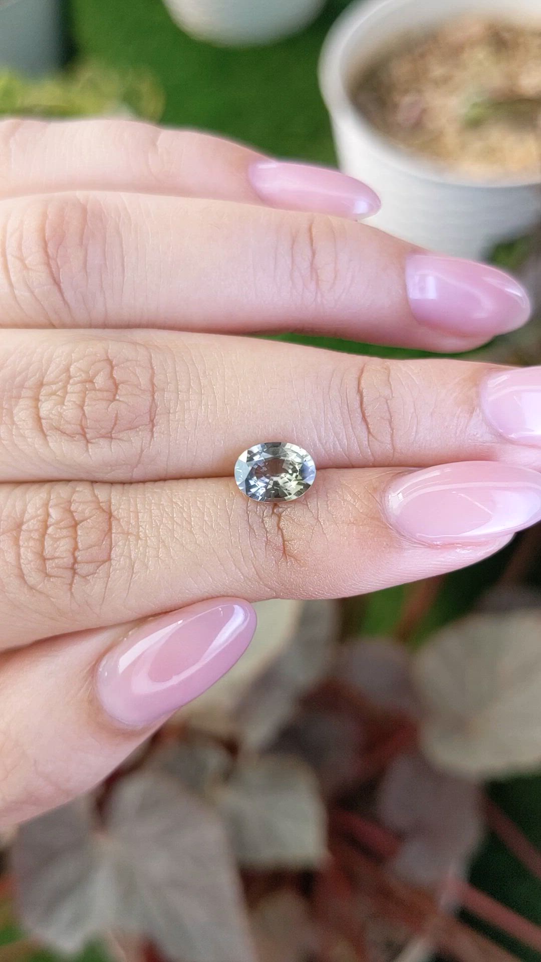 1.37 Ct. Yellowish Green Sapphire from Ceylon (Sri Lanka) Size Video