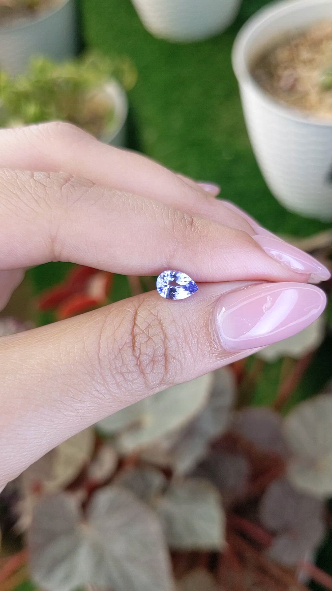 1.13 Ct. Purplish Blue Sapphire from Ceylon (Sri Lanka) Size Video