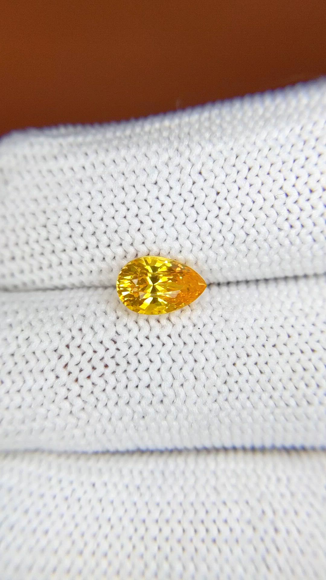 1.32 Ct. Yellow Sapphire from Ceylon (Sri Lanka) Size Video