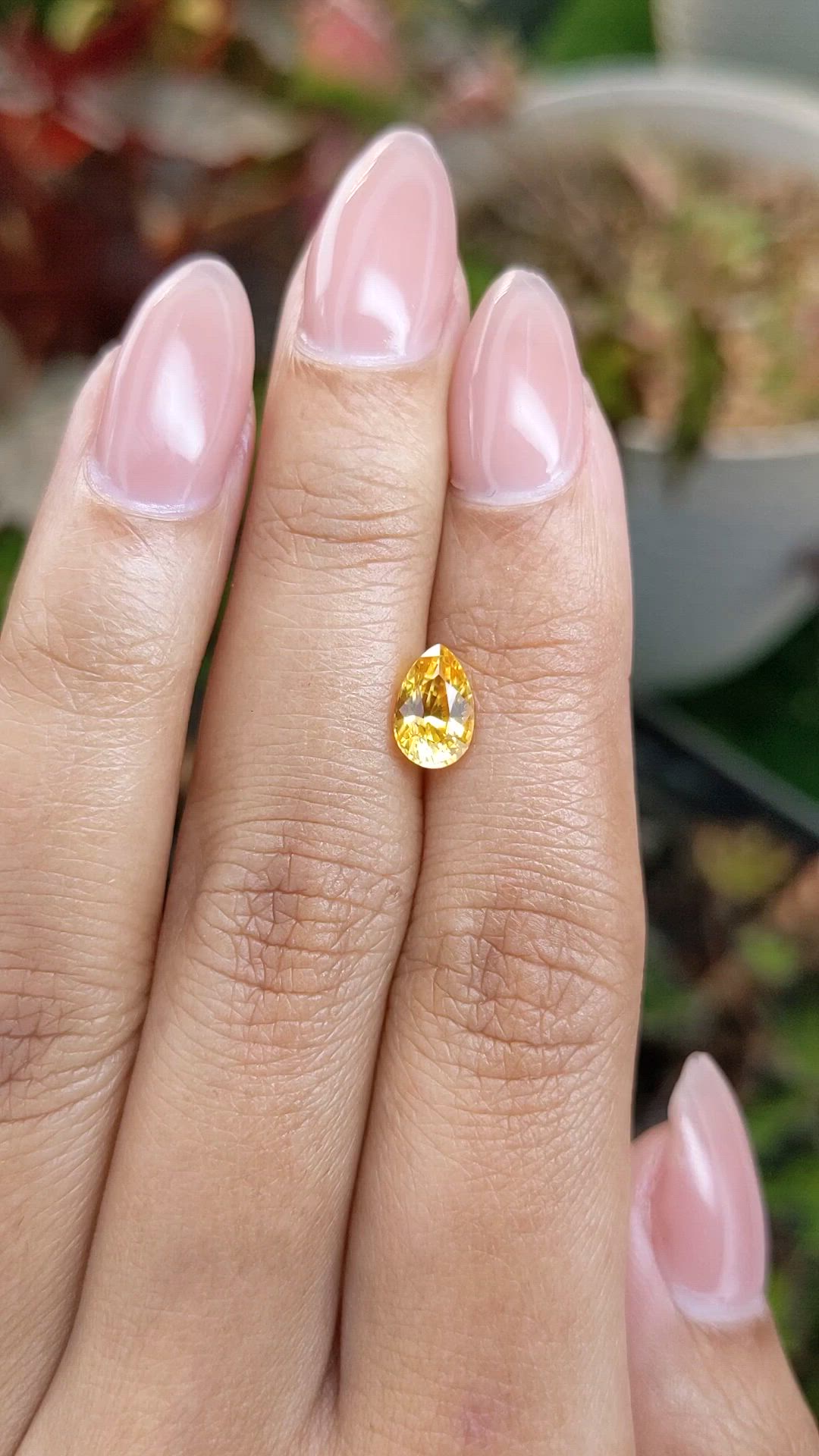 1.32 Ct. Yellow Sapphire from Ceylon (Sri Lanka) Size Video