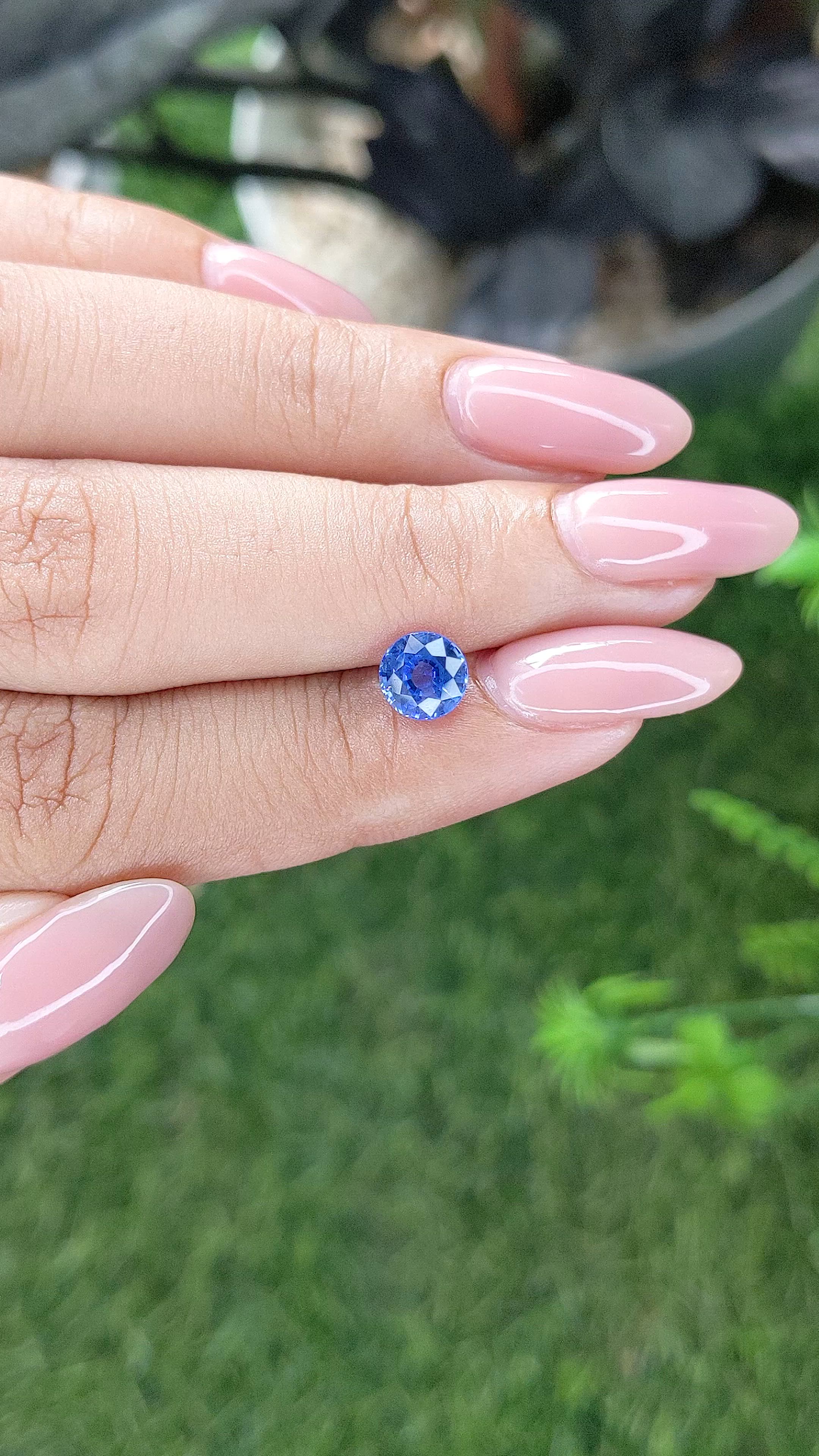 1.21 Ct. Blue Sapphire from Ceylon (Sri Lanka) Size Video