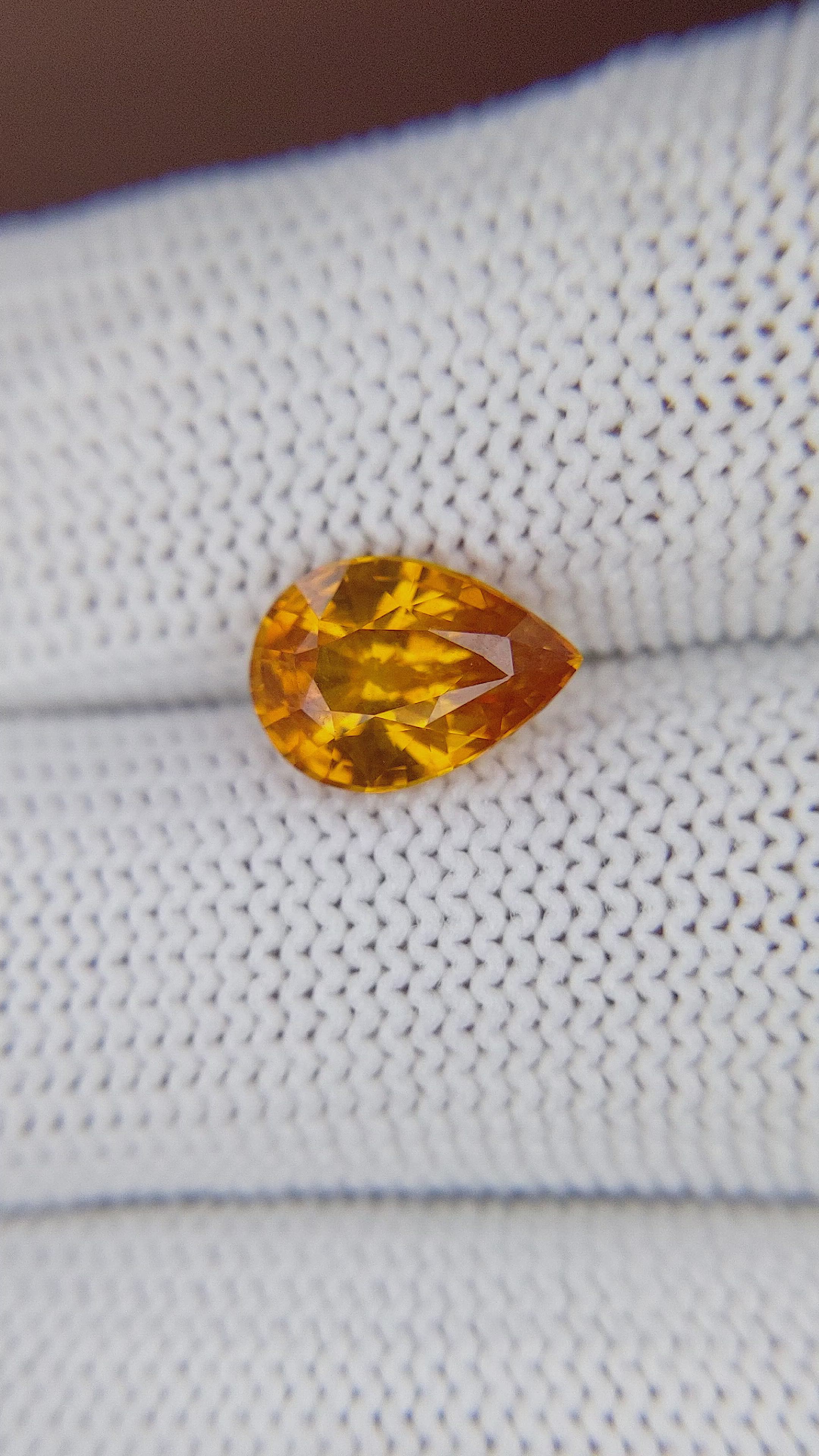 2.52 Ct. Yellowish Orange Sapphire from Ceylon (Sri Lanka) Size Video