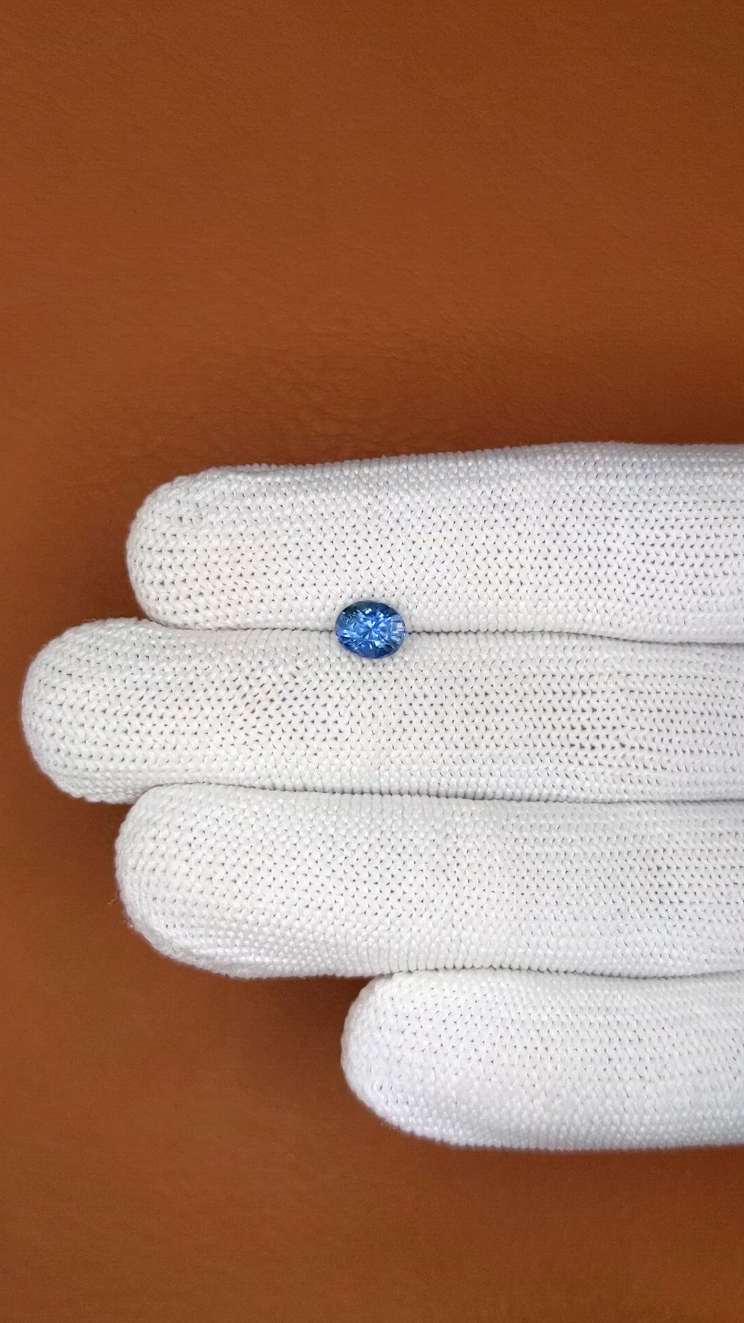 1.06 Ct. Blue Sapphire from Ceylon (Sri Lanka) Size Video