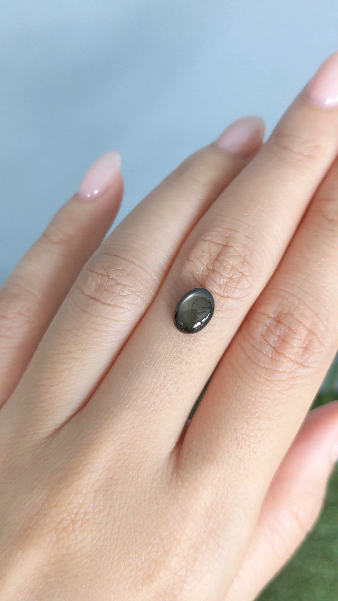 2.96 Ct. Black Star Sapphire from Ceylon (Sri Lanka) Size Video
