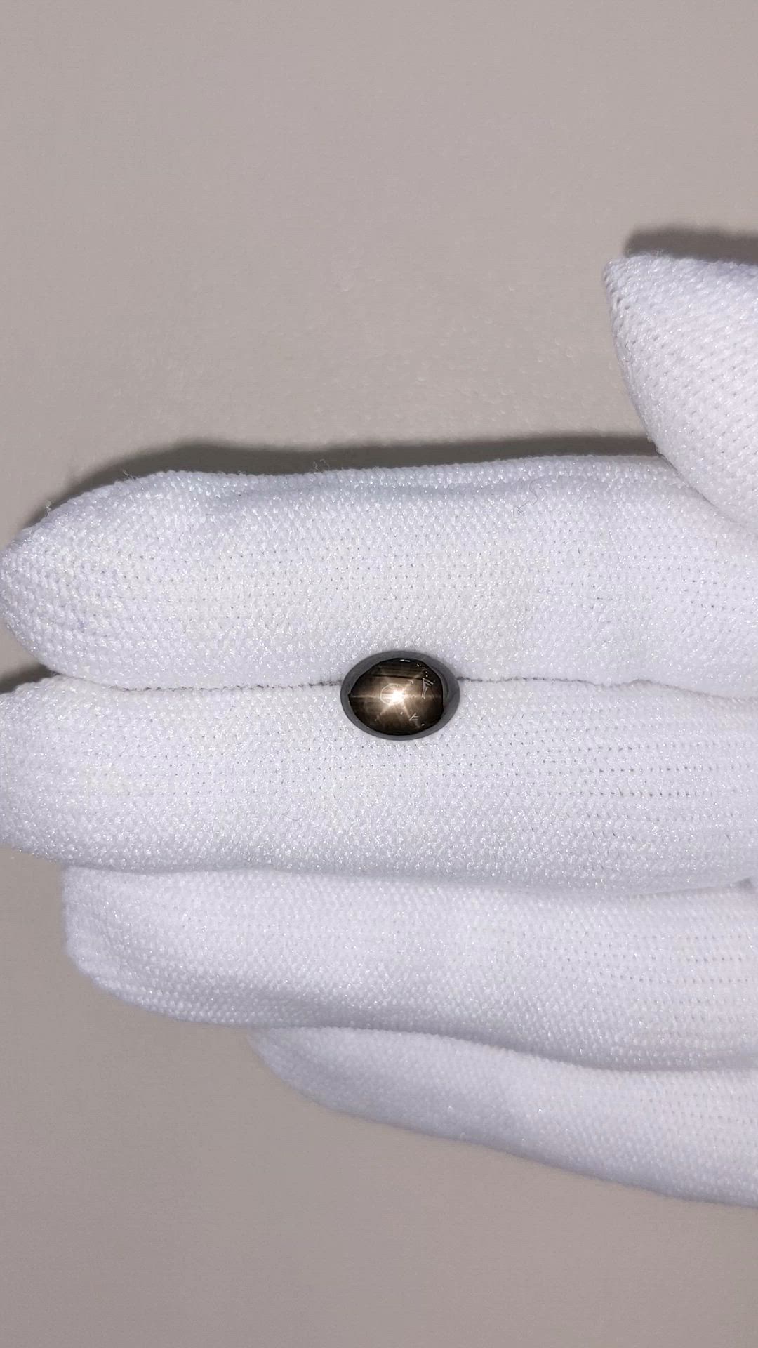2.48 Ct. Black Star Sapphire from Ceylon (Sri Lanka) Size Video