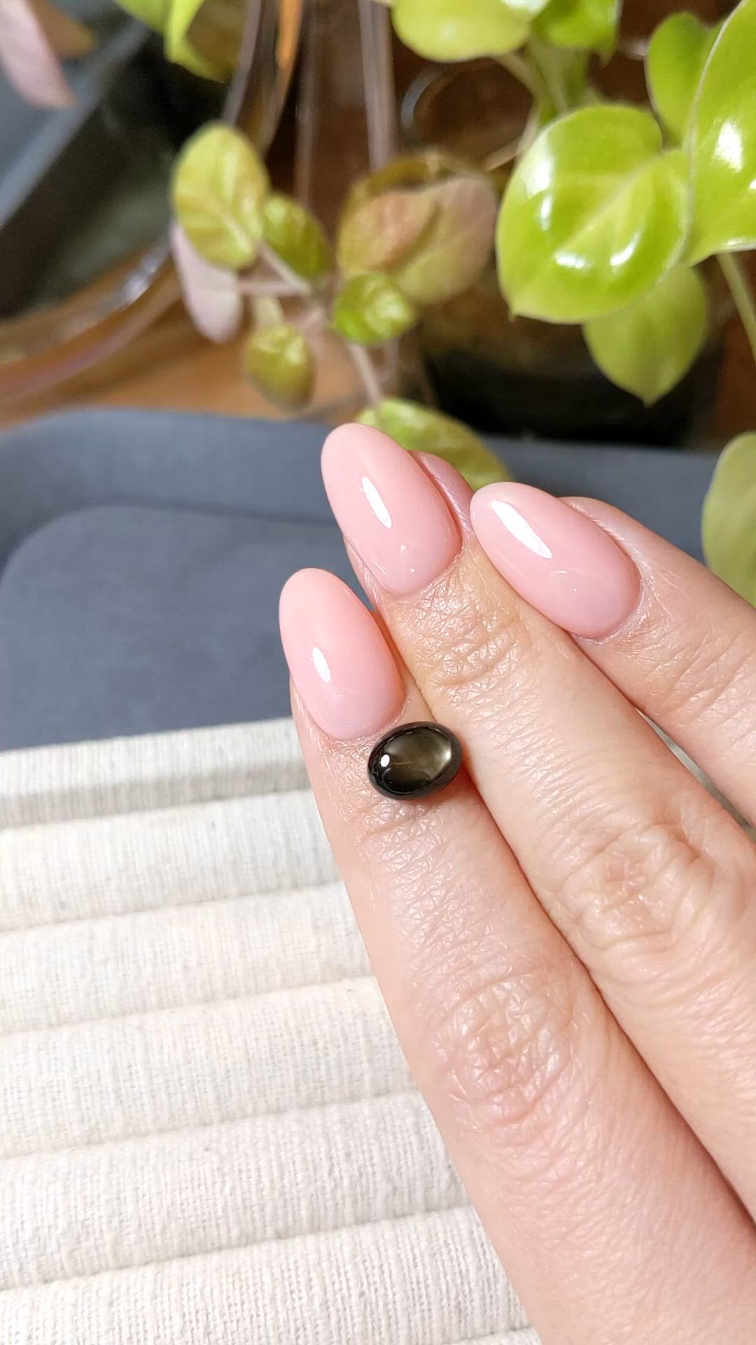3.21 Ct. Black Star Sapphire from Ceylon (Sri Lanka) Size Video