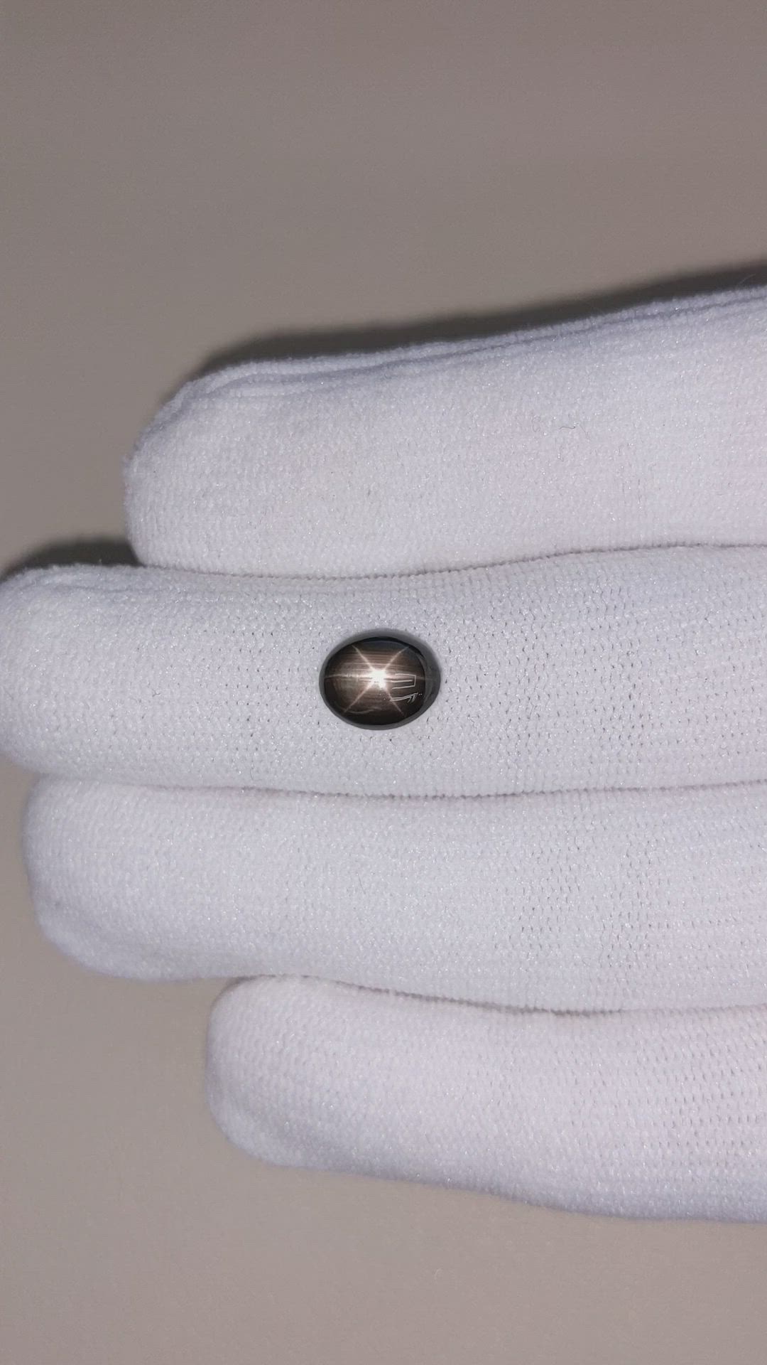 2.36 Ct. Black Star Sapphire from Ceylon (Sri Lanka) Size Video