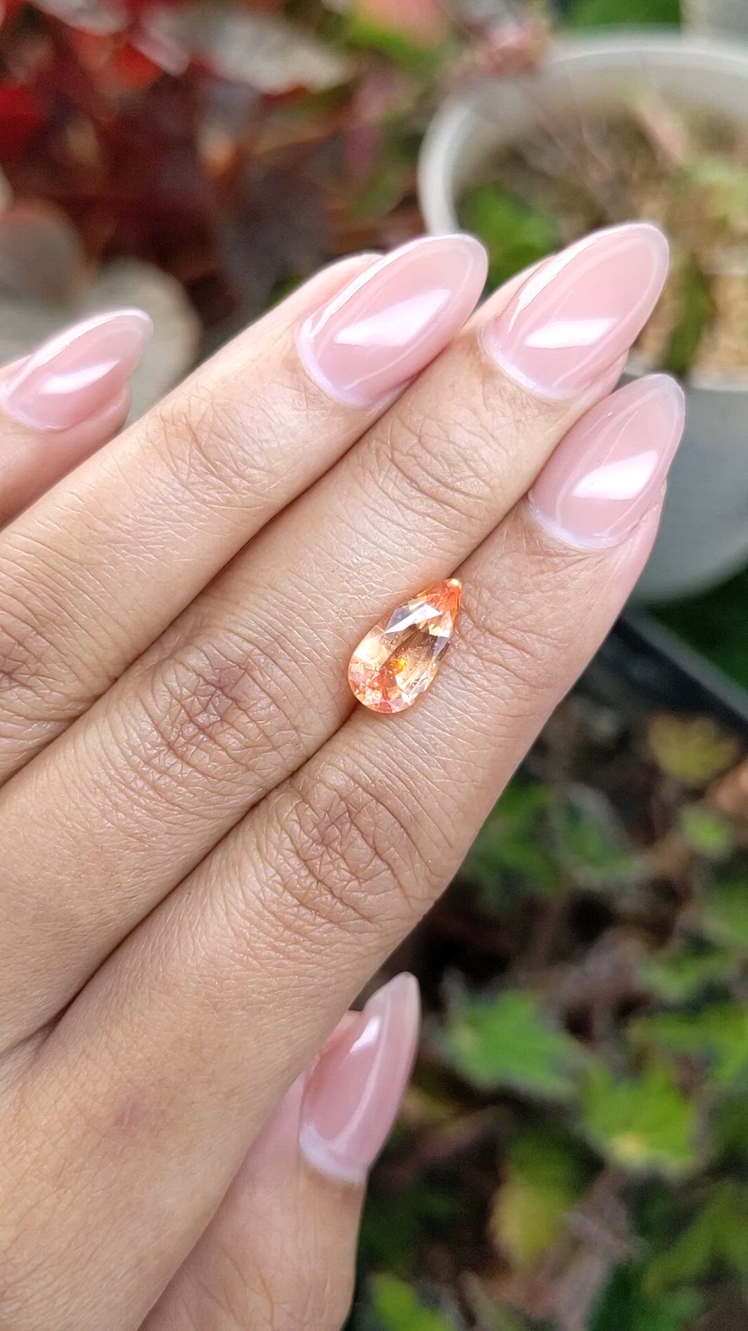 3.03 Ct. Padparadscha Sapphire from Ceylon (Sri Lanka) Size Video